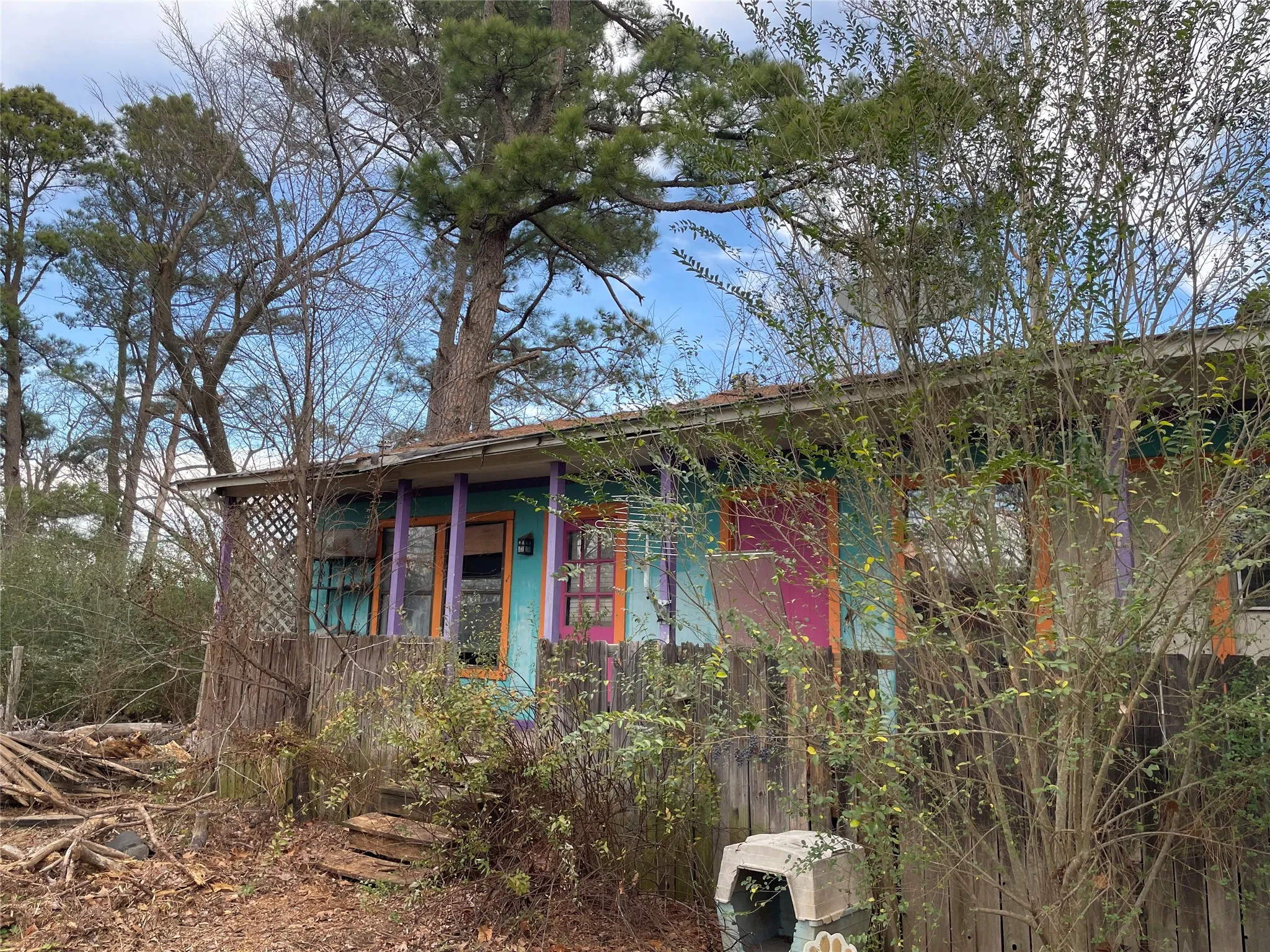 Mobile Home For Sale in Van Zandt County , 5615 Vz County Road 1222, Grand Saline, Texas 75140, 3 Bedroom, 2 Bathroom, Garage spaces, 1,680 Sqft, built in 1999, mls#21175194, Real Estate Agent in Grand Saline, Homes For Sale in Van Zandt county, Homes For Sale in Grand Saline, Realtor in Grand Saline Texas, Real Estate Brokerage Independent Realty Texas, Luminita Cordes Realtor