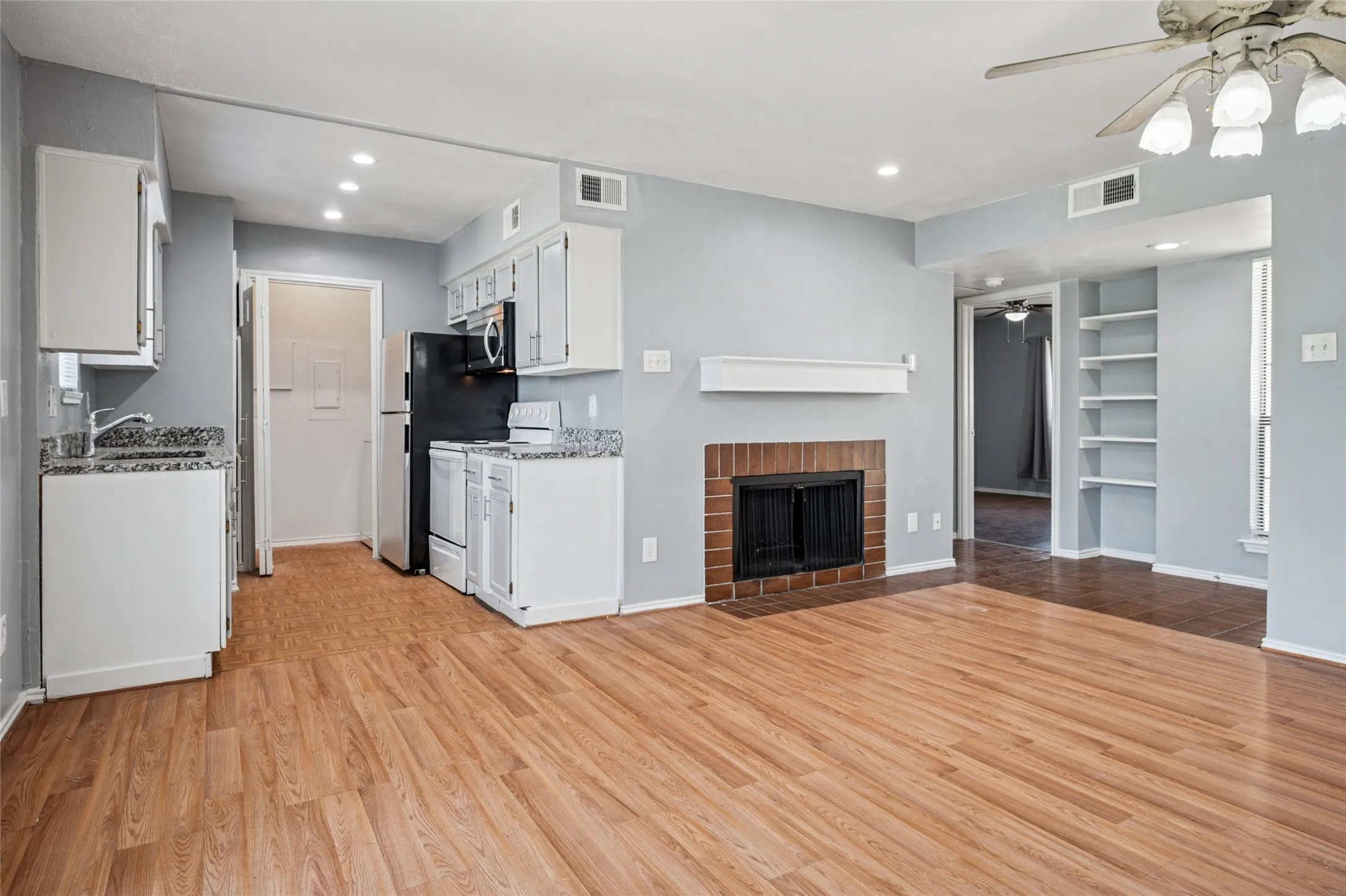 Convenient kitchen