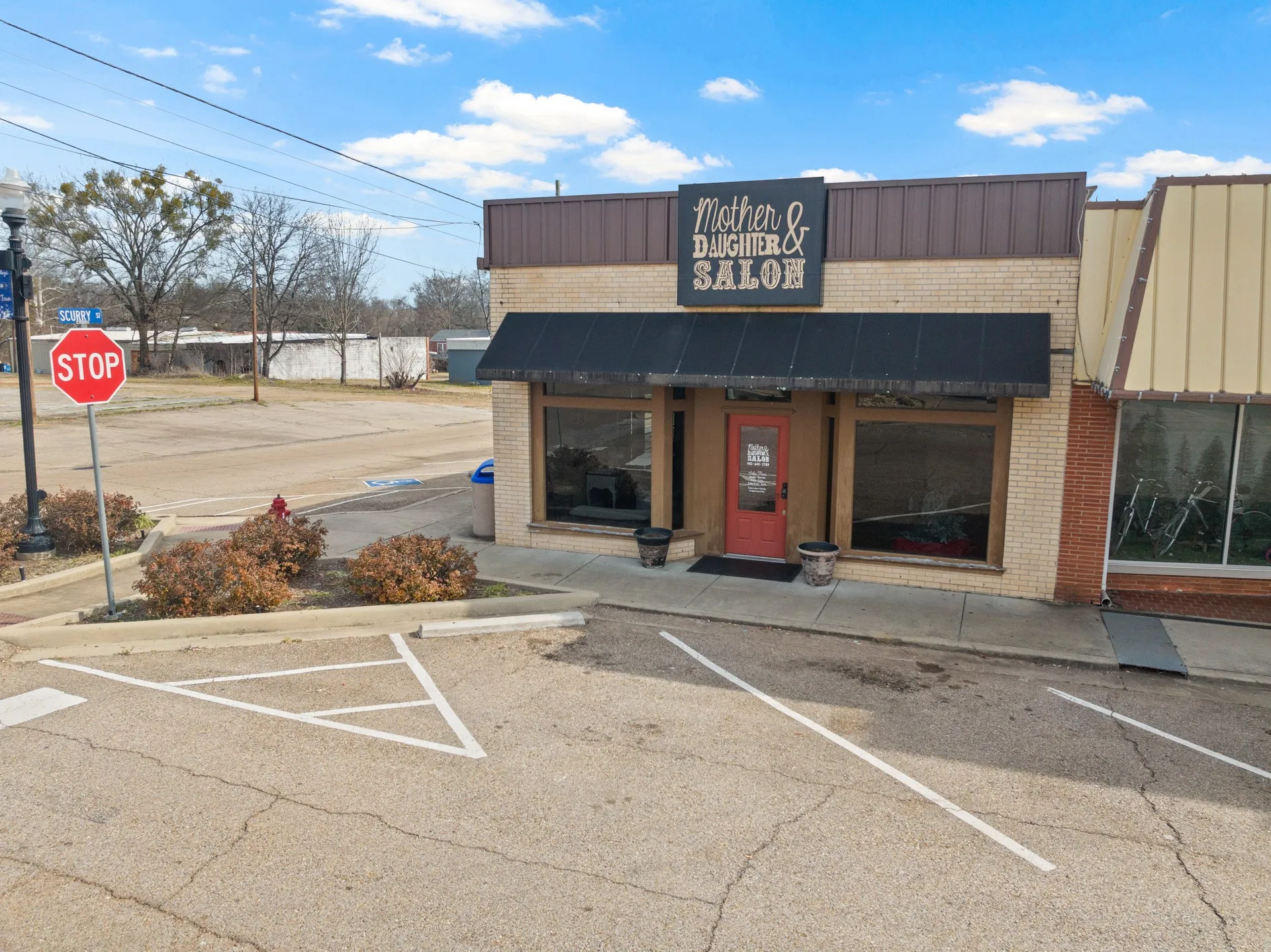 Retail For Sale in Morris County , 112 N Lamar Street, Daingerfield, Texas 75638, 0, 0, Garage spaces, 0 Sqft, built in 1950, Preowned, Price $194,500, mls#21173368, Real Estate Agent in Daingerfield, Homes For Sale in Morris county, Homes For Sale in Daingerfield, Realtor in Daingerfield Texas, Real Estate Brokerage Independent Realty Texas, Luminita Cordes Realtor