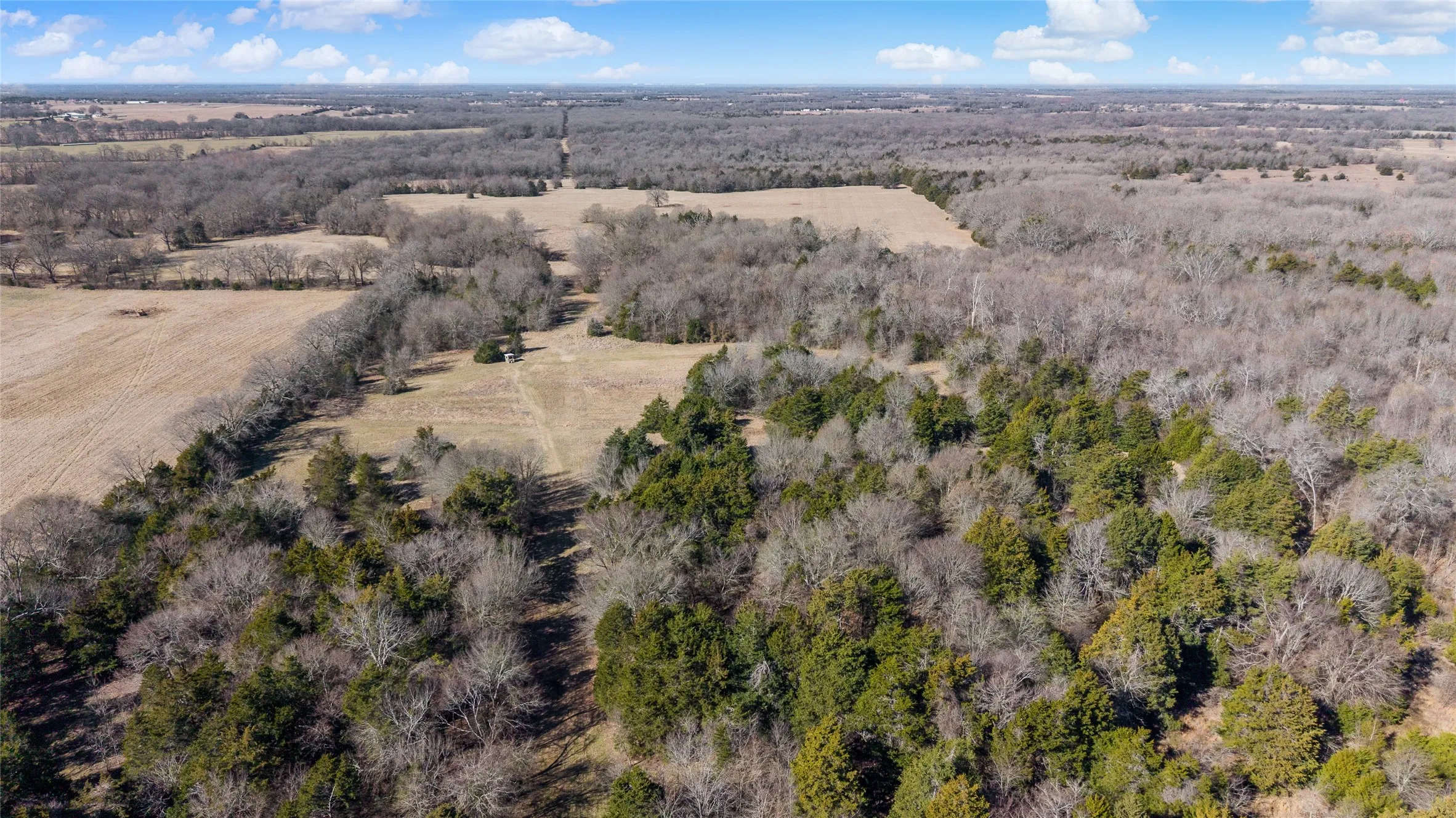 Aerial view of property's location featuring rural landscape