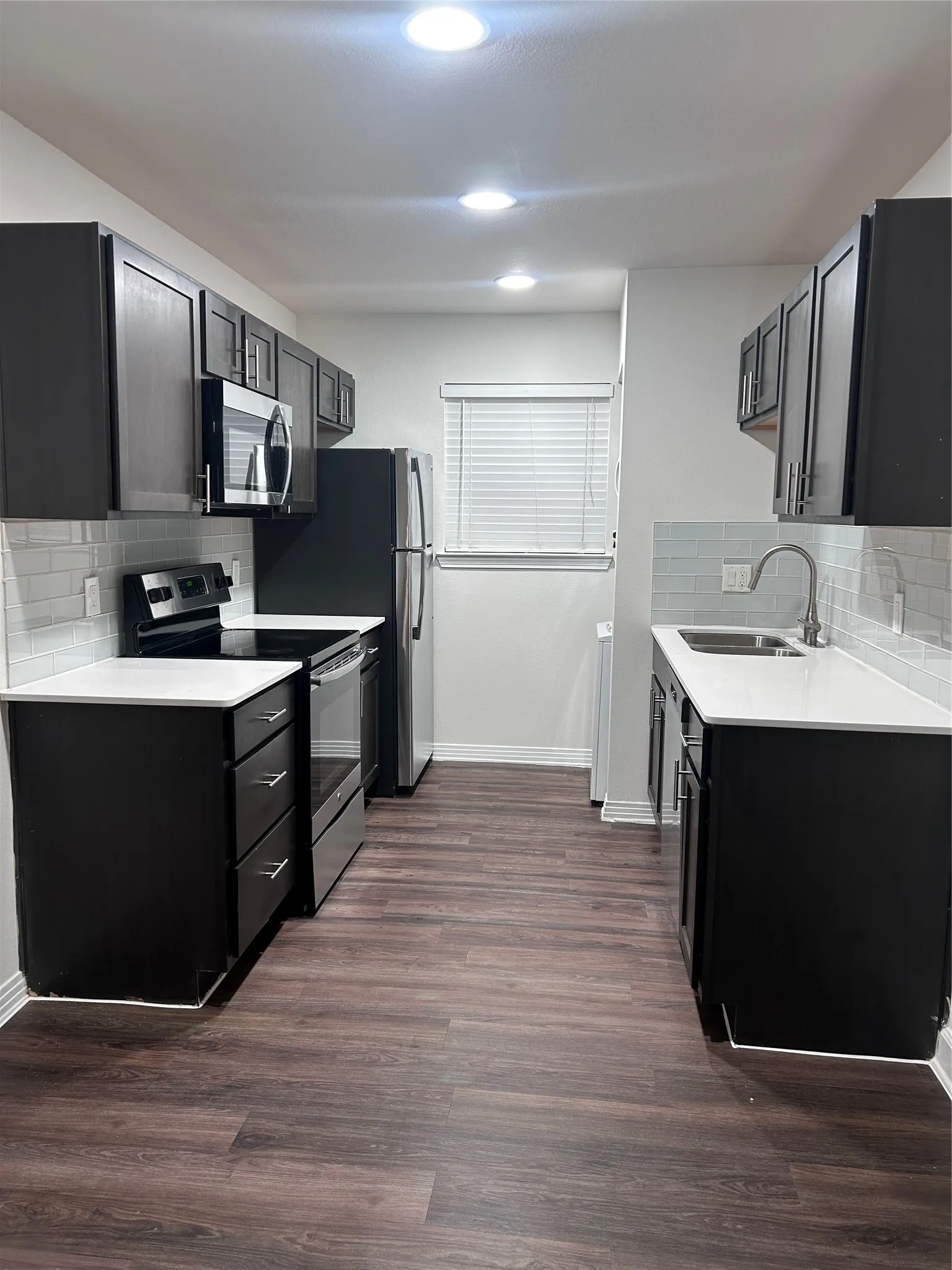 Apartment For Rent in Dallas County , 316 N Carroll Avenue, Dallas, Texas 75246, 1 Bedroom, 1 Bathroom, Garage spaces, 7,399 Sqft, built in 1962, Price $1,025, mls#21175292, Real Estate Agent in Dallas, Homes For Rent in Dallas county, Homes For Rent in Dallas, Realtor in Dallas Texas, Real Estate Brokerage Independent Realty Texas, Luminita Cordes Realtor