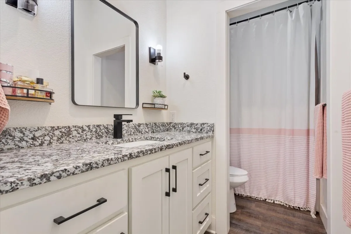 Single Family Residence For Sale in Mc Lennan County , 1652 Mount Moriah Road, Riesel, Texas 76682, 3 Bedroom, 3 Bathroom, 3 Garage spaces, 2,690 Sqft, built in 2023, mls#21175172, Real Estate Agent in Riesel, Homes For Sale in Mc Lennan county, Homes For Sale in Riesel, Realtor in Riesel Texas, Real Estate Brokerage Independent Realty Texas, Luminita Cordes Realtor