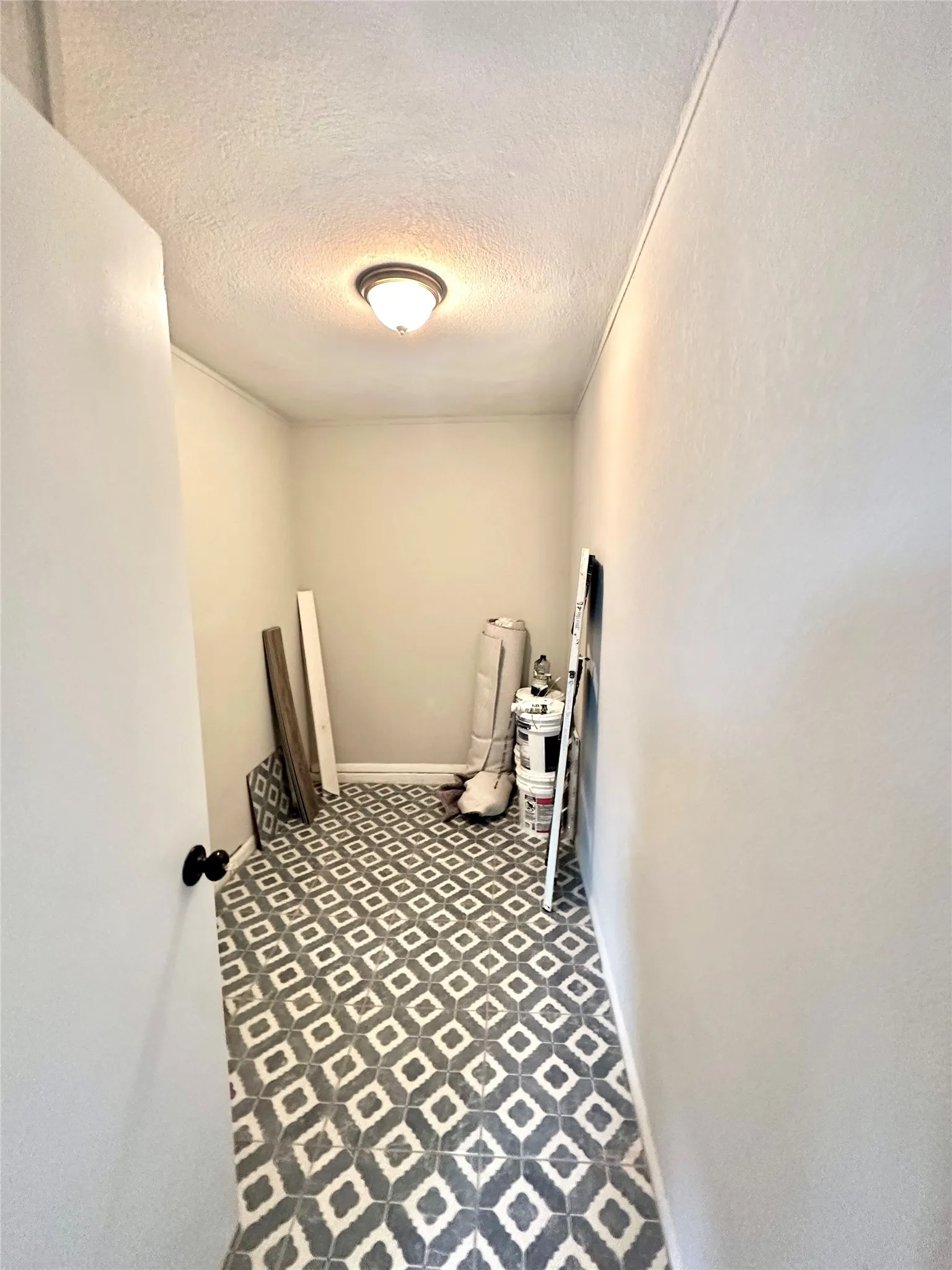 Single Family Residence For Sale in Dallas County , 1322 Shorecrest Drive, Garland, Texas 75040, 3 Bedroom, 2 Bathroom, Garage spaces, 1,172 Sqft, built in 1969, mls#21175414, Real Estate Agent in Garland, Homes For Sale in Dallas county, Homes For Sale in Garland, Realtor in Garland Texas, Real Estate Brokerage Independent Realty Texas, Luminita Cordes Realtor