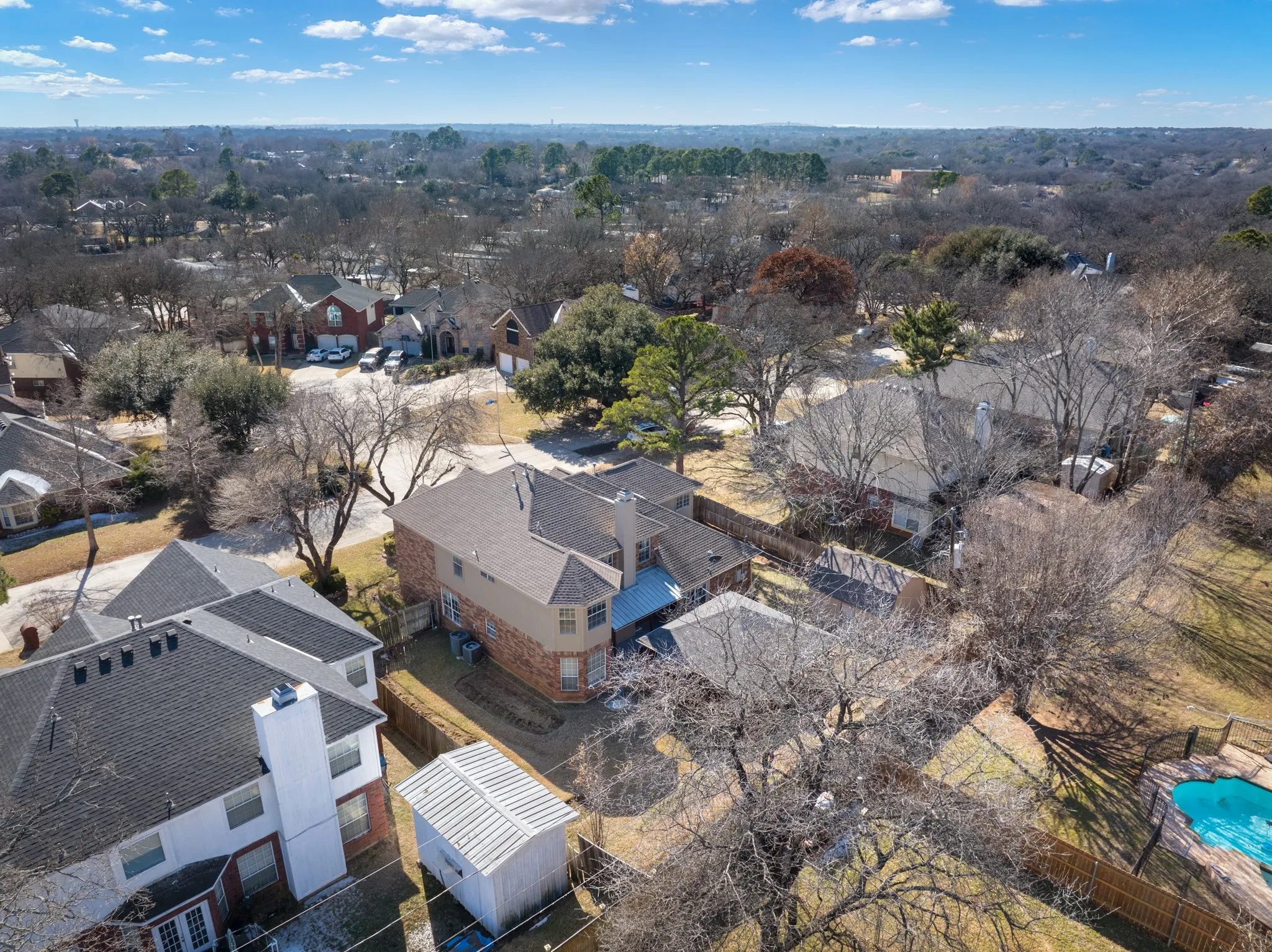 Single Family Residence For Sale in Tarrant County , 4303 Solitude Court, Arlington, Texas 76017, 5 Bedroom, 4 Bathroom, 2 Garage spaces, 2,922 Sqft, built in 1992, Preowned, mls#21167885, Real Estate Agent in Arlington, Homes For Sale in Tarrant county, Homes For Sale in Arlington, Realtor in Arlington Texas, Real Estate Brokerage Independent Realty Texas, Luminita Cordes Realtor