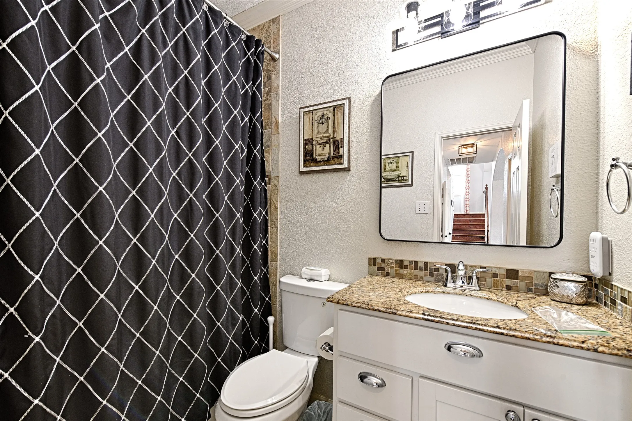 Single Family Residence For Sale in Collin County , 9001 Culberson Drive, Plano, Texas 75025, 5 Bedroom, 3 Bathroom, 2 Garage spaces, 3,335 Sqft, built in 2001, Preowned, mls#21174828, Real Estate Agent in Plano, Homes For Sale in Collin county, Homes For Sale in Plano, Realtor in Plano Texas, Real Estate Brokerage Independent Realty Texas, Luminita Cordes Realtor