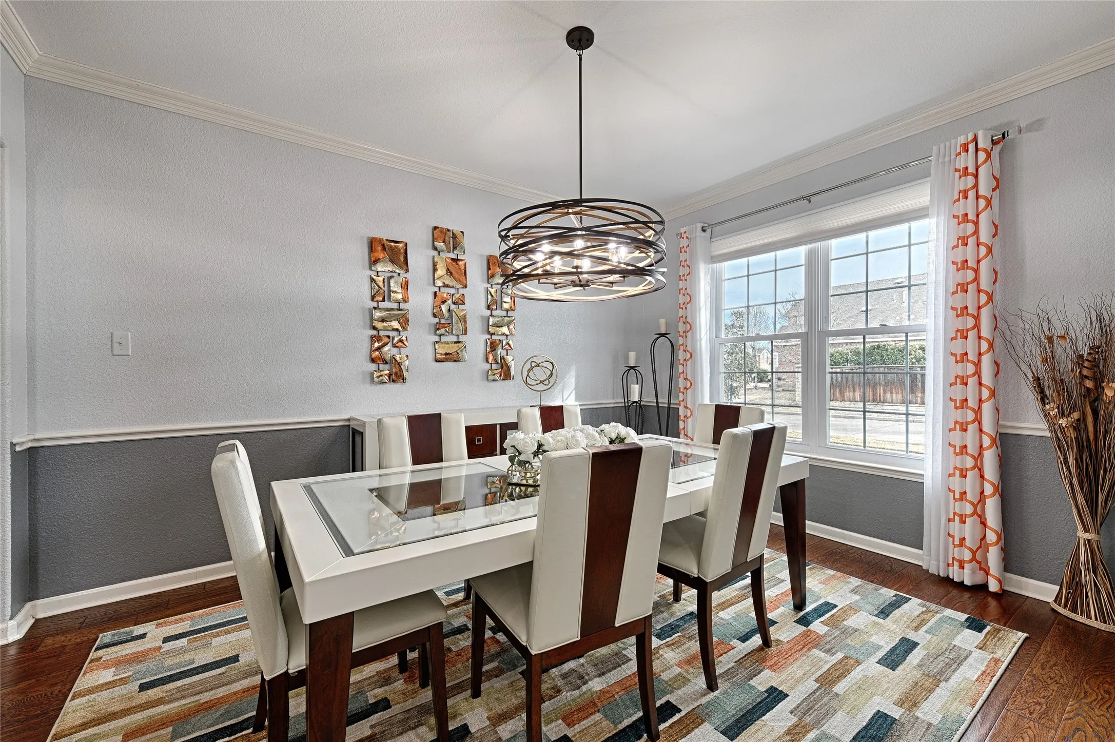 Single Family Residence For Sale in Collin County , 9001 Culberson Drive, Plano, Texas 75025, 5 Bedroom, 3 Bathroom, 2 Garage spaces, 3,335 Sqft, built in 2001, Preowned, mls#21174828, Real Estate Agent in Plano, Homes For Sale in Collin county, Homes For Sale in Plano, Realtor in Plano Texas, Real Estate Brokerage Independent Realty Texas, Luminita Cordes Realtor