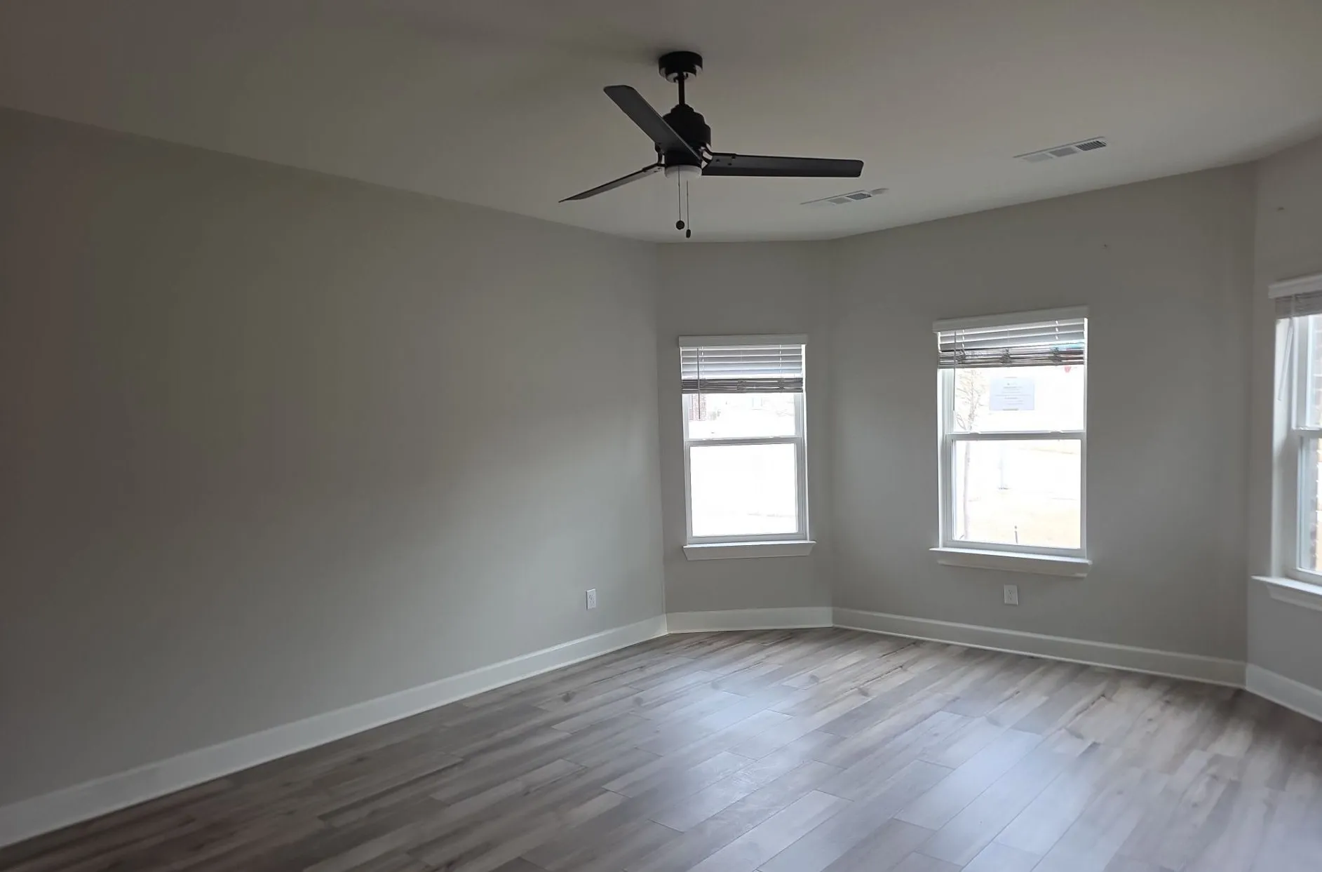 Single Family Residence For Sale in Tarrant County , 1100 Sleepy Owl Lane, Fort Worth, Texas 76108, 4 Bedroom, 3 Bathroom, 2 Garage spaces, 2,202 Sqft, built in 2023, Preowned, Price $285,000, mls#21175593, Real Estate Agent in Fort Worth, Homes For Sale in Tarrant county, Homes For Sale in Fort Worth, Realtor in Fort Worth Texas, Real Estate Brokerage Independent Realty Texas, Luminita Cordes Realtor
