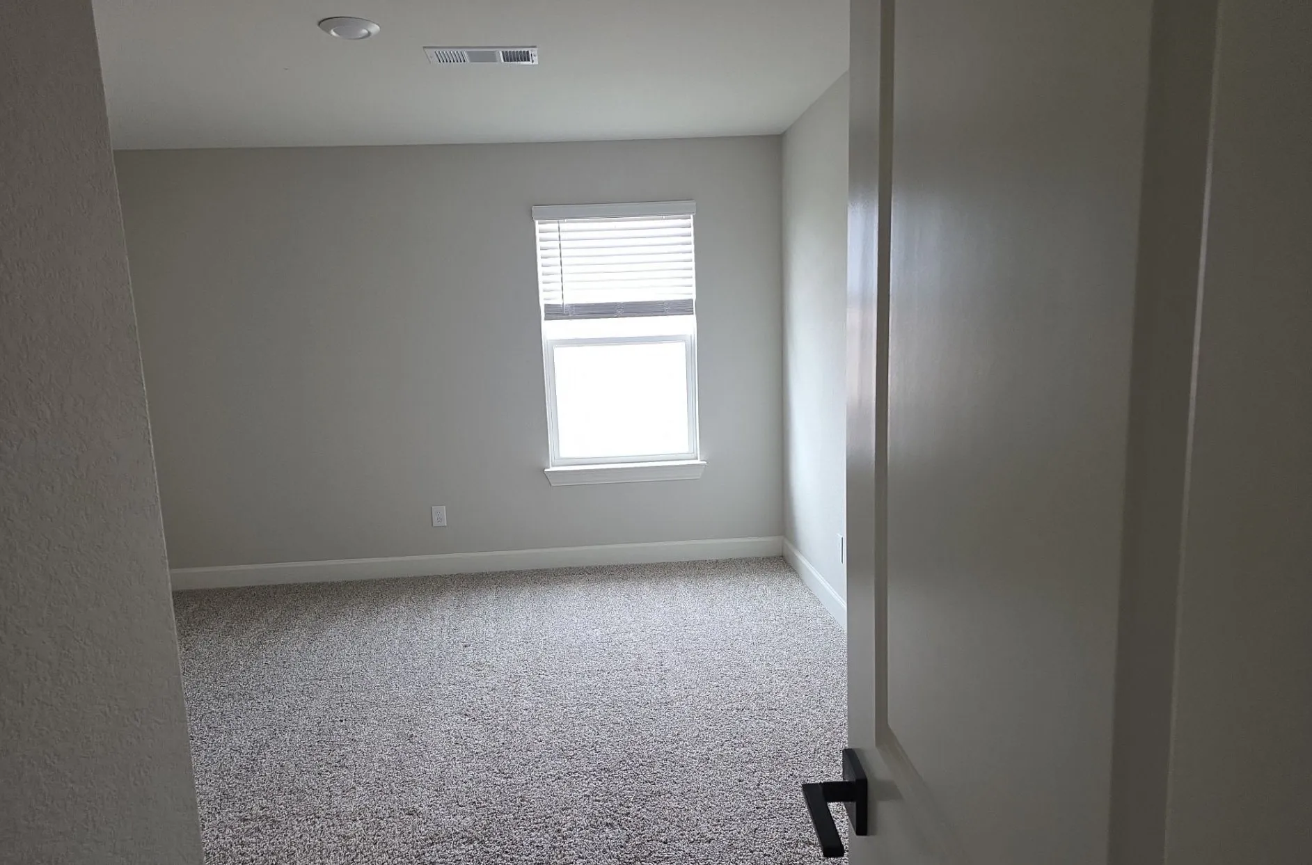 Single Family Residence For Sale in Tarrant County , 1100 Sleepy Owl Lane, Fort Worth, Texas 76108, 4 Bedroom, 3 Bathroom, 2 Garage spaces, 2,202 Sqft, built in 2023, Preowned, Price $285,000, mls#21175593, Real Estate Agent in Fort Worth, Homes For Sale in Tarrant county, Homes For Sale in Fort Worth, Realtor in Fort Worth Texas, Real Estate Brokerage Independent Realty Texas, Luminita Cordes Realtor