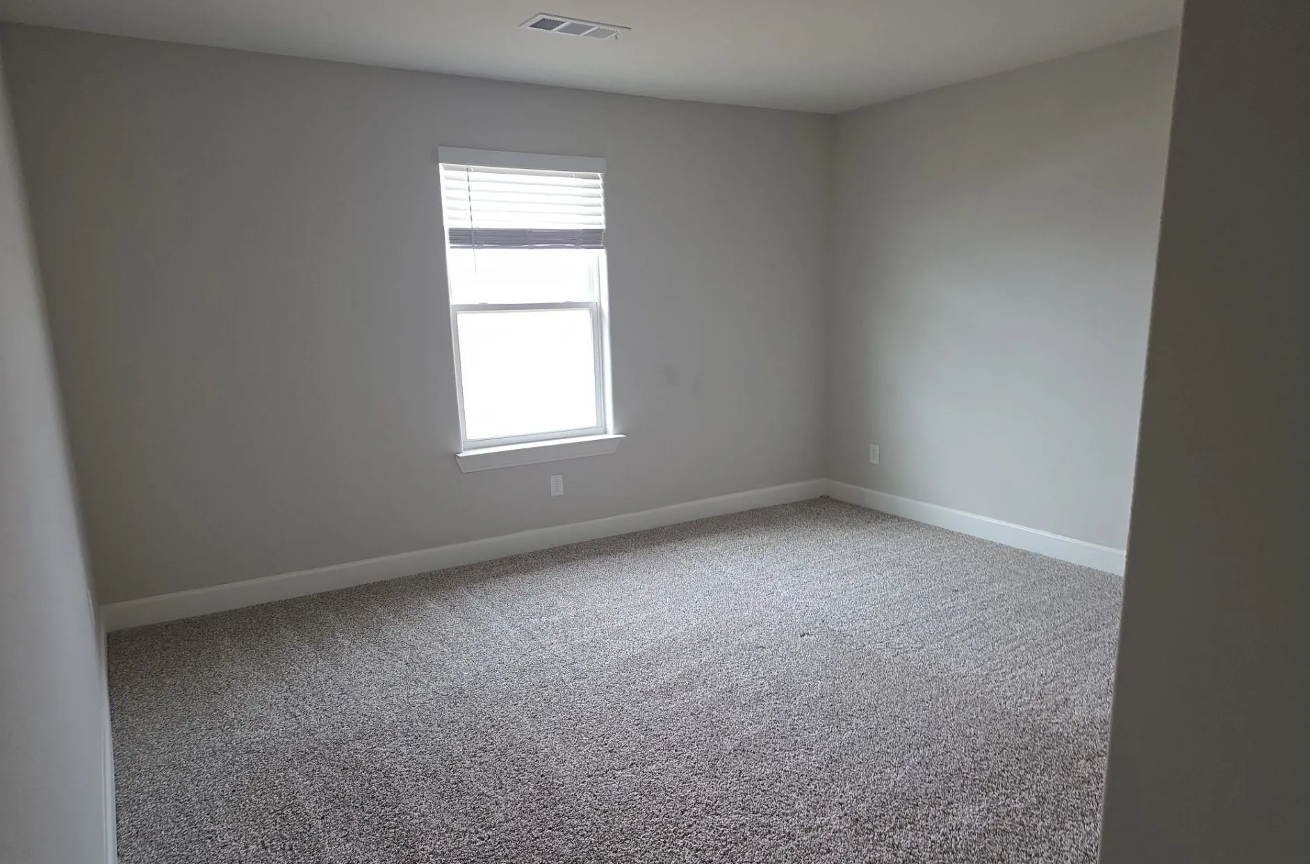 Single Family Residence For Sale in Tarrant County , 1100 Sleepy Owl Lane, Fort Worth, Texas 76108, 4 Bedroom, 3 Bathroom, 2 Garage spaces, 2,202 Sqft, built in 2023, Preowned, Price $285,000, mls#21175593, Real Estate Agent in Fort Worth, Homes For Sale in Tarrant county, Homes For Sale in Fort Worth, Realtor in Fort Worth Texas, Real Estate Brokerage Independent Realty Texas, Luminita Cordes Realtor