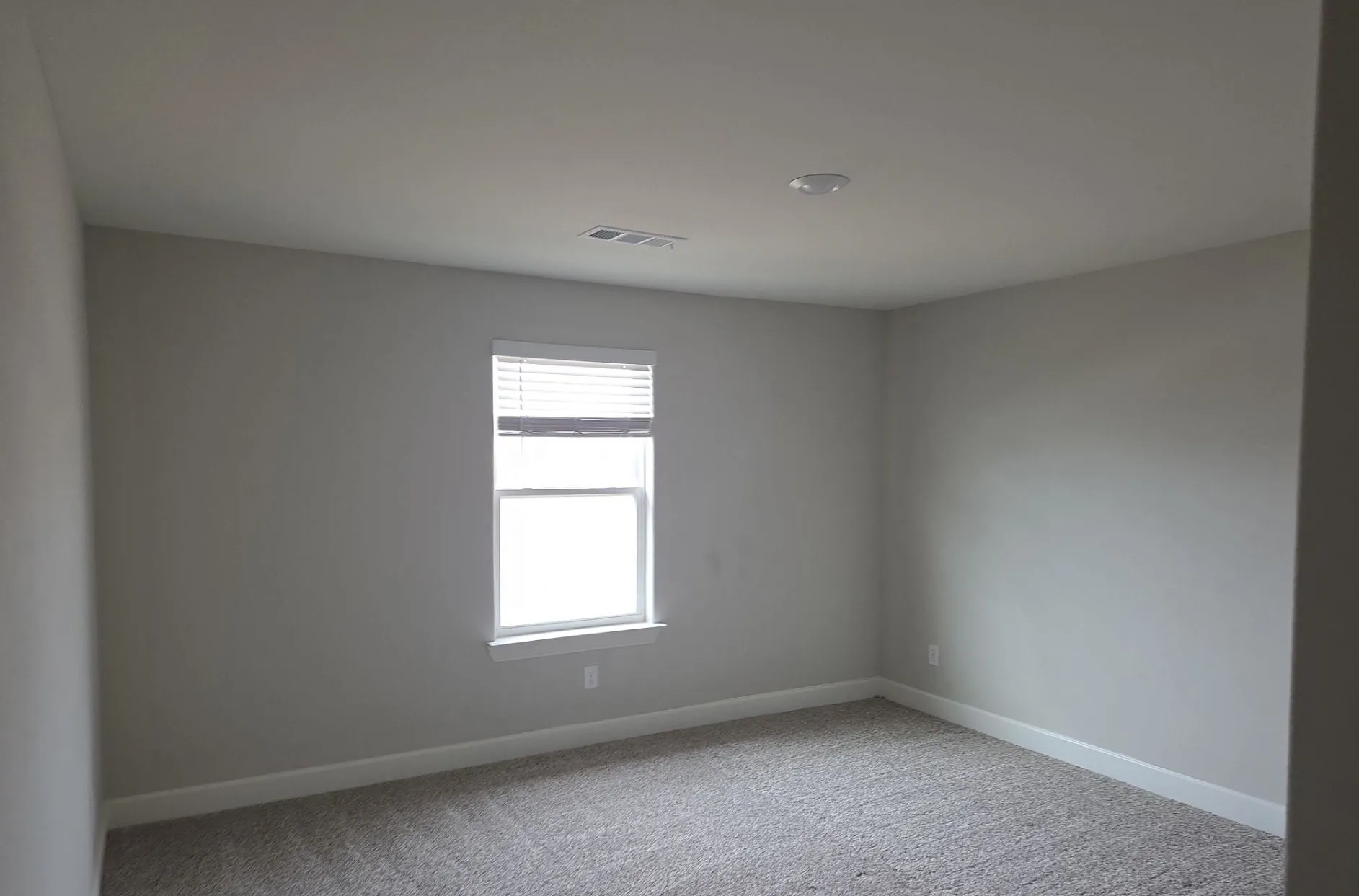 Single Family Residence For Sale in Tarrant County , 1100 Sleepy Owl Lane, Fort Worth, Texas 76108, 4 Bedroom, 3 Bathroom, 2 Garage spaces, 2,202 Sqft, built in 2023, Preowned, Price $285,000, mls#21175593, Real Estate Agent in Fort Worth, Homes For Sale in Tarrant county, Homes For Sale in Fort Worth, Realtor in Fort Worth Texas, Real Estate Brokerage Independent Realty Texas, Luminita Cordes Realtor