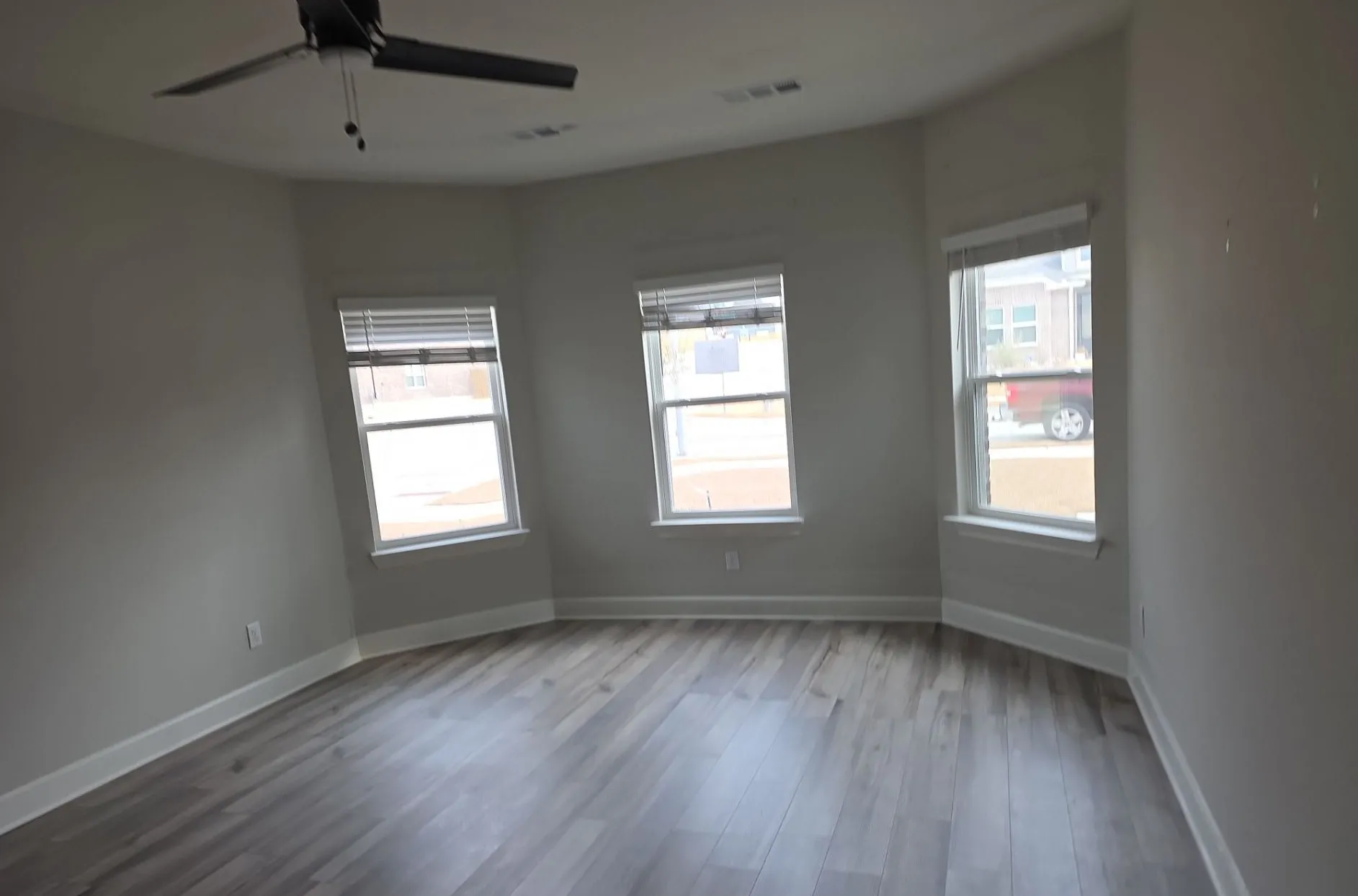 Single Family Residence For Sale in Tarrant County , 1100 Sleepy Owl Lane, Fort Worth, Texas 76108, 4 Bedroom, 3 Bathroom, 2 Garage spaces, 2,202 Sqft, built in 2023, Preowned, Price $285,000, mls#21175593, Real Estate Agent in Fort Worth, Homes For Sale in Tarrant county, Homes For Sale in Fort Worth, Realtor in Fort Worth Texas, Real Estate Brokerage Independent Realty Texas, Luminita Cordes Realtor