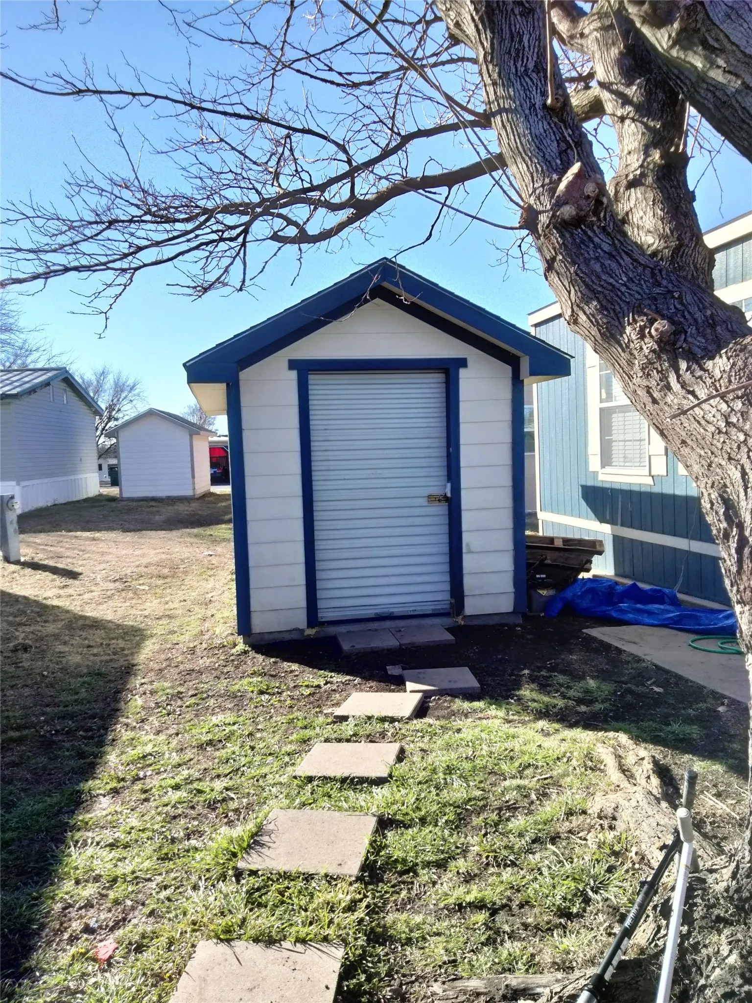 Mobile Home For Sale in Grayson County , 709 N Collins Freeway 70, Howe, Texas 75459, 3 Bedroom, 2 Bathroom, Garage spaces, 960 Sqft, built in 2018, mls#21175661, Real Estate Agent in Howe, Homes For Sale in Grayson county, Homes For Sale in Howe, Realtor in Howe Texas, Real Estate Brokerage Independent Realty Texas, Luminita Cordes Realtor