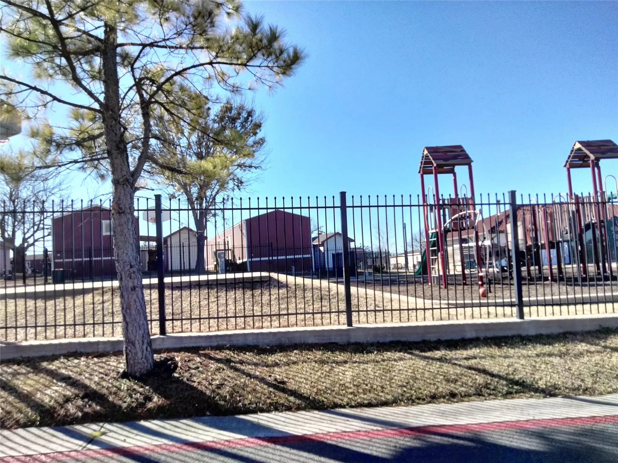 Mobile Home For Sale in Grayson County , 709 N Collins Freeway 70, Howe, Texas 75459, 3 Bedroom, 2 Bathroom, Garage spaces, 960 Sqft, built in 2018, mls#21175661, Real Estate Agent in Howe, Homes For Sale in Grayson county, Homes For Sale in Howe, Realtor in Howe Texas, Real Estate Brokerage Independent Realty Texas, Luminita Cordes Realtor