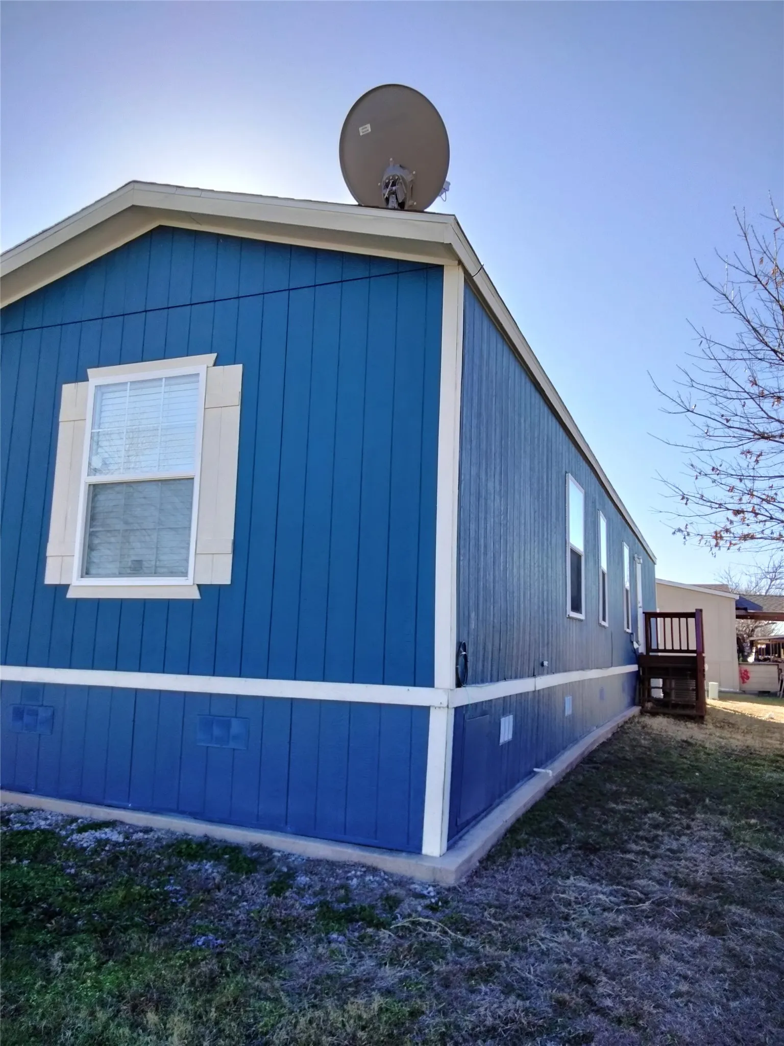 Mobile Home For Sale in Grayson County , 709 N Collins Freeway 70, Howe, Texas 75459, 3 Bedroom, 2 Bathroom, Garage spaces, 960 Sqft, built in 2018, mls#21175661, Real Estate Agent in Howe, Homes For Sale in Grayson county, Homes For Sale in Howe, Realtor in Howe Texas, Real Estate Brokerage Independent Realty Texas, Luminita Cordes Realtor