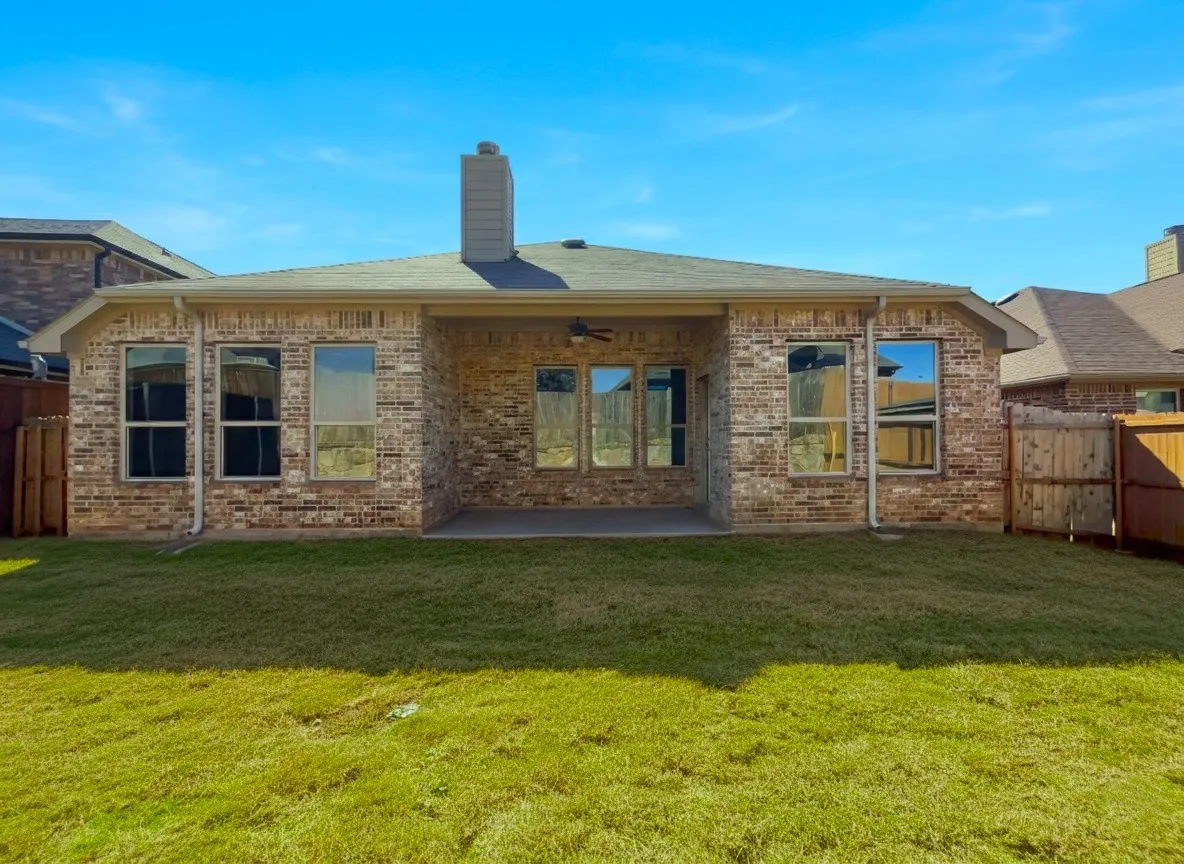 Single Family Residence For Sale in Denton County , 16305 Toledo Bend Court, Prosper, Texas 75078, 4 Bedroom, 3 Bathroom, 2 Garage spaces, 2,424 Sqft, built in 2013, Preowned, mls#21175697, Real Estate Agent in Prosper, Homes For Sale in Denton county, Homes For Sale in Prosper, Realtor in Prosper Texas, Real Estate Brokerage Independent Realty Texas, Luminita Cordes Realtor