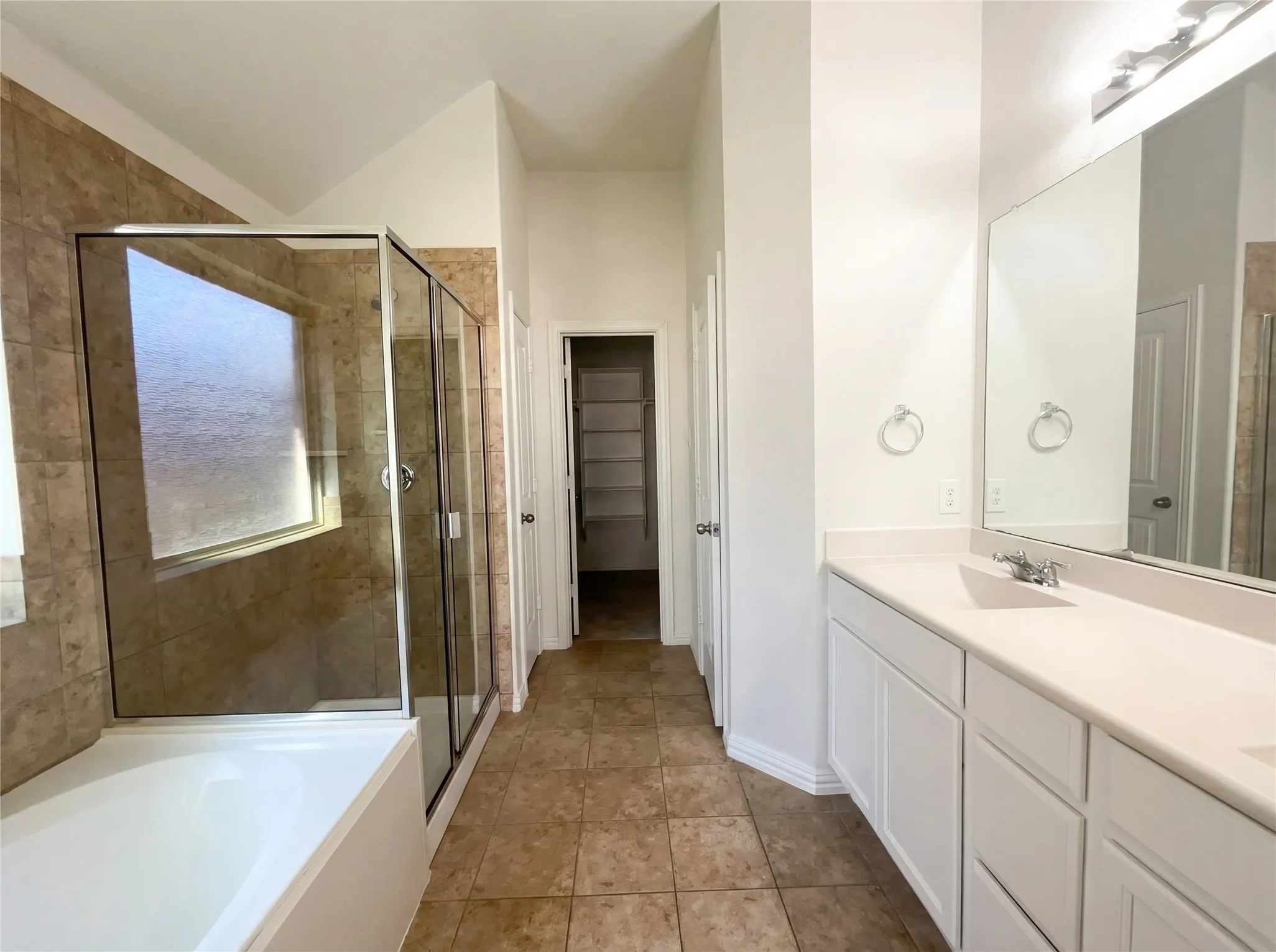 Single Family Residence For Sale in Denton County , 16305 Toledo Bend Court, Prosper, Texas 75078, 4 Bedroom, 3 Bathroom, 2 Garage spaces, 2,424 Sqft, built in 2013, Preowned, mls#21175697, Real Estate Agent in Prosper, Homes For Sale in Denton county, Homes For Sale in Prosper, Realtor in Prosper Texas, Real Estate Brokerage Independent Realty Texas, Luminita Cordes Realtor