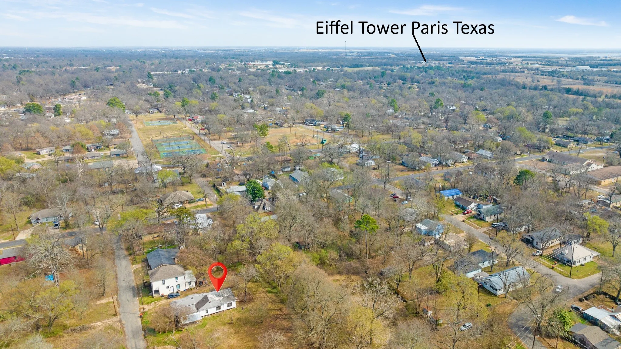 Single Family Residence For Sale in Lamar County , 1080 Hearon Street E, Paris, Texas 75460, 3 Bedroom, 2 Bathroom, Garage spaces, 1,744 Sqft, built in 1965, Preowned, mls#21172330, Real Estate Agent in Paris, Homes For Sale in Lamar county, Homes For Sale in Paris, Realtor in Paris Texas, Real Estate Brokerage Independent Realty Texas, Luminita Cordes Realtor
