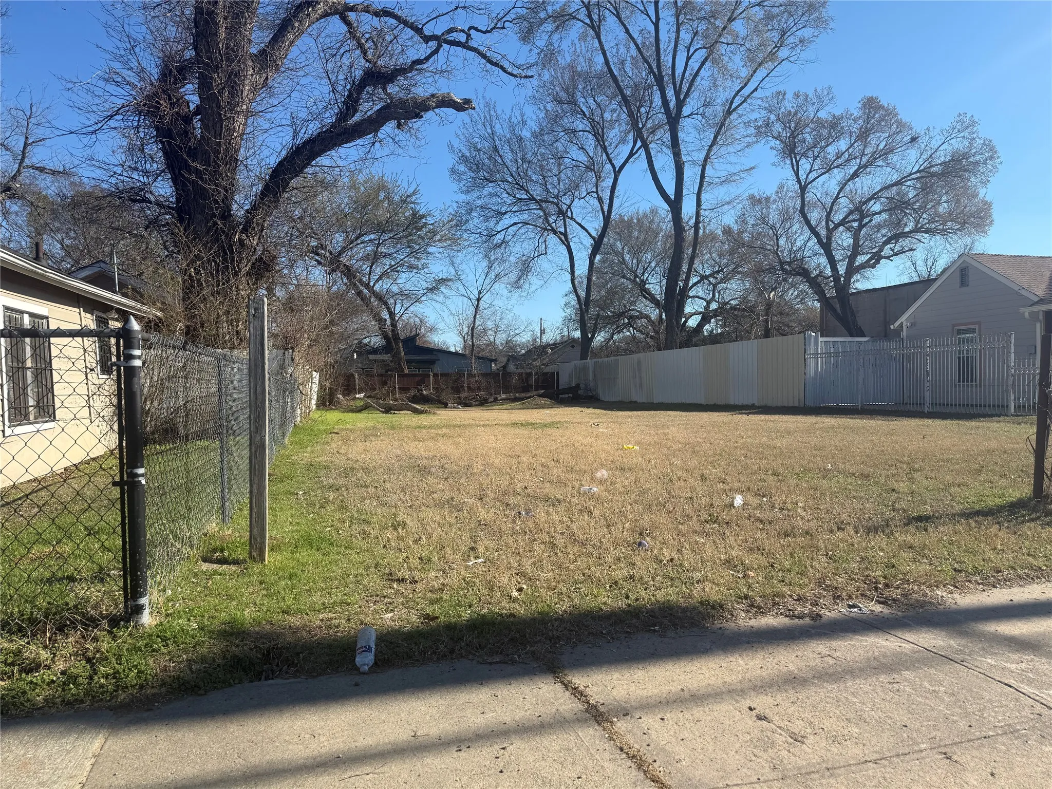 Unimproved Land For Sale in Dallas County , 3926 Sidney Street, Dallas, Texas 75210, 0, 0, Garage spaces, 0 Sqft, built in 0, mls#21175760, Real Estate Agent in Dallas, Homes For Sale in Dallas county, Homes For Sale in Dallas, Realtor in Dallas Texas, Real Estate Brokerage Independent Realty Texas, Luminita Cordes Realtor