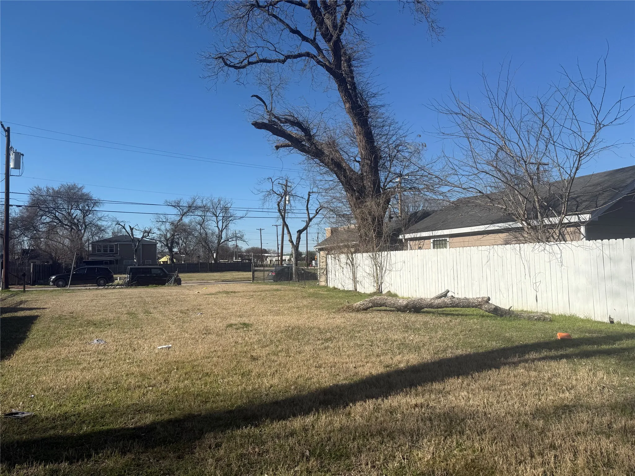 Unimproved Land For Sale in Dallas County , 3926 Sidney Street, Dallas, Texas 75210, 0, 0, Garage spaces, 0 Sqft, built in 0, mls#21175760, Real Estate Agent in Dallas, Homes For Sale in Dallas county, Homes For Sale in Dallas, Realtor in Dallas Texas, Real Estate Brokerage Independent Realty Texas, Luminita Cordes Realtor