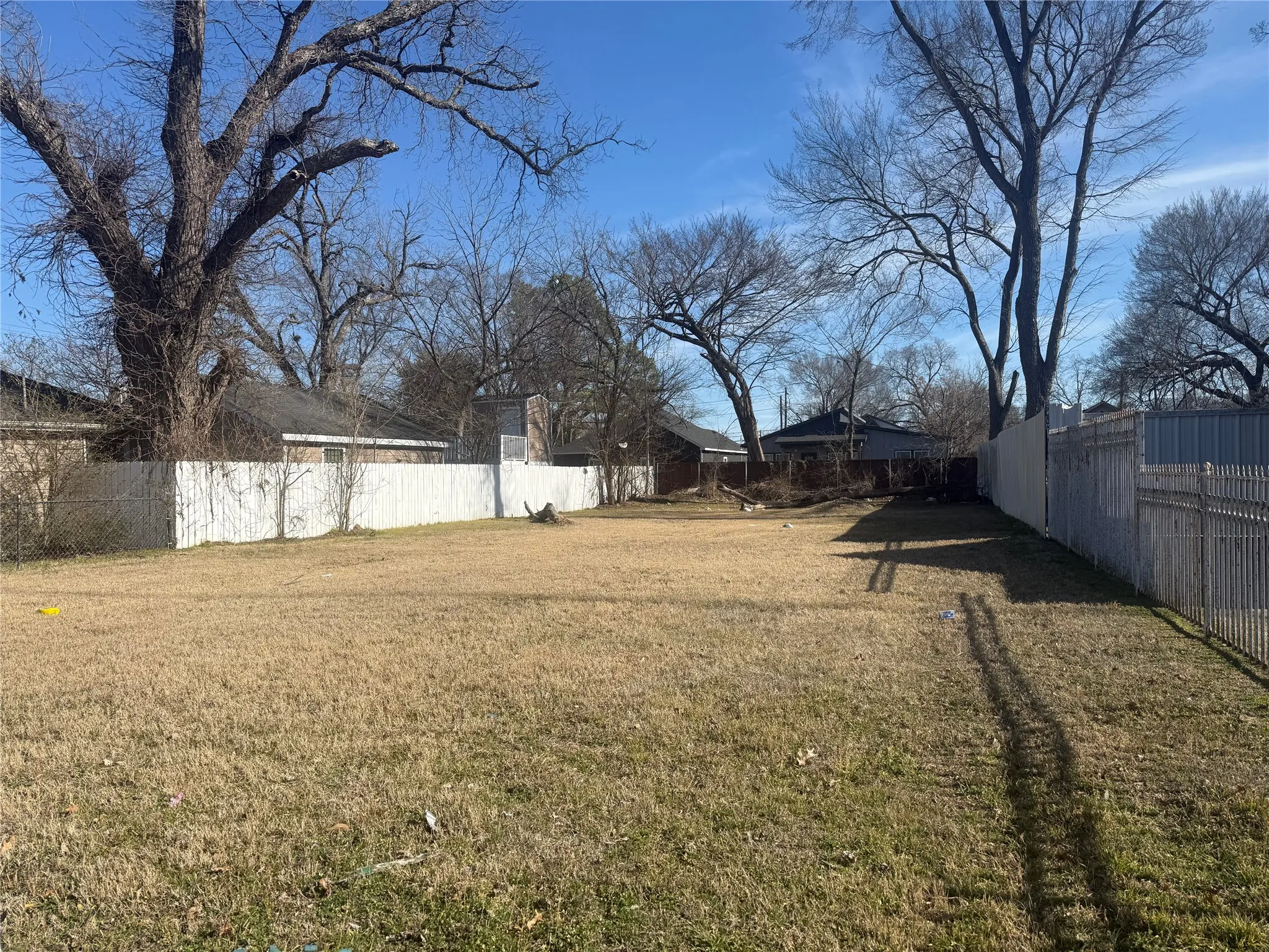Unimproved Land For Sale in Dallas County , 3926 Sidney Street, Dallas, Texas 75210, 0, 0, Garage spaces, 0 Sqft, built in 0, mls#21175760, Real Estate Agent in Dallas, Homes For Sale in Dallas county, Homes For Sale in Dallas, Realtor in Dallas Texas, Real Estate Brokerage Independent Realty Texas, Luminita Cordes Realtor