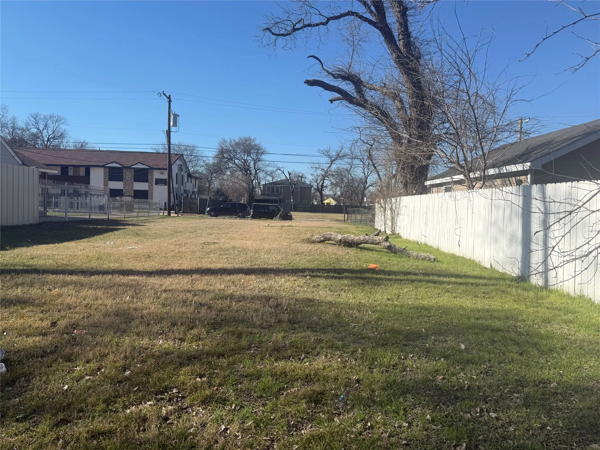 Unimproved Land For Sale in Dallas County , 3926 Sidney Street, Dallas, Texas 75210, 0, 0, Garage spaces, 0 Sqft, built in 0, mls#21175760, Real Estate Agent in Dallas, Homes For Sale in Dallas county, Homes For Sale in Dallas, Realtor in Dallas Texas, Real Estate Brokerage Independent Realty Texas, Luminita Cordes Realtor