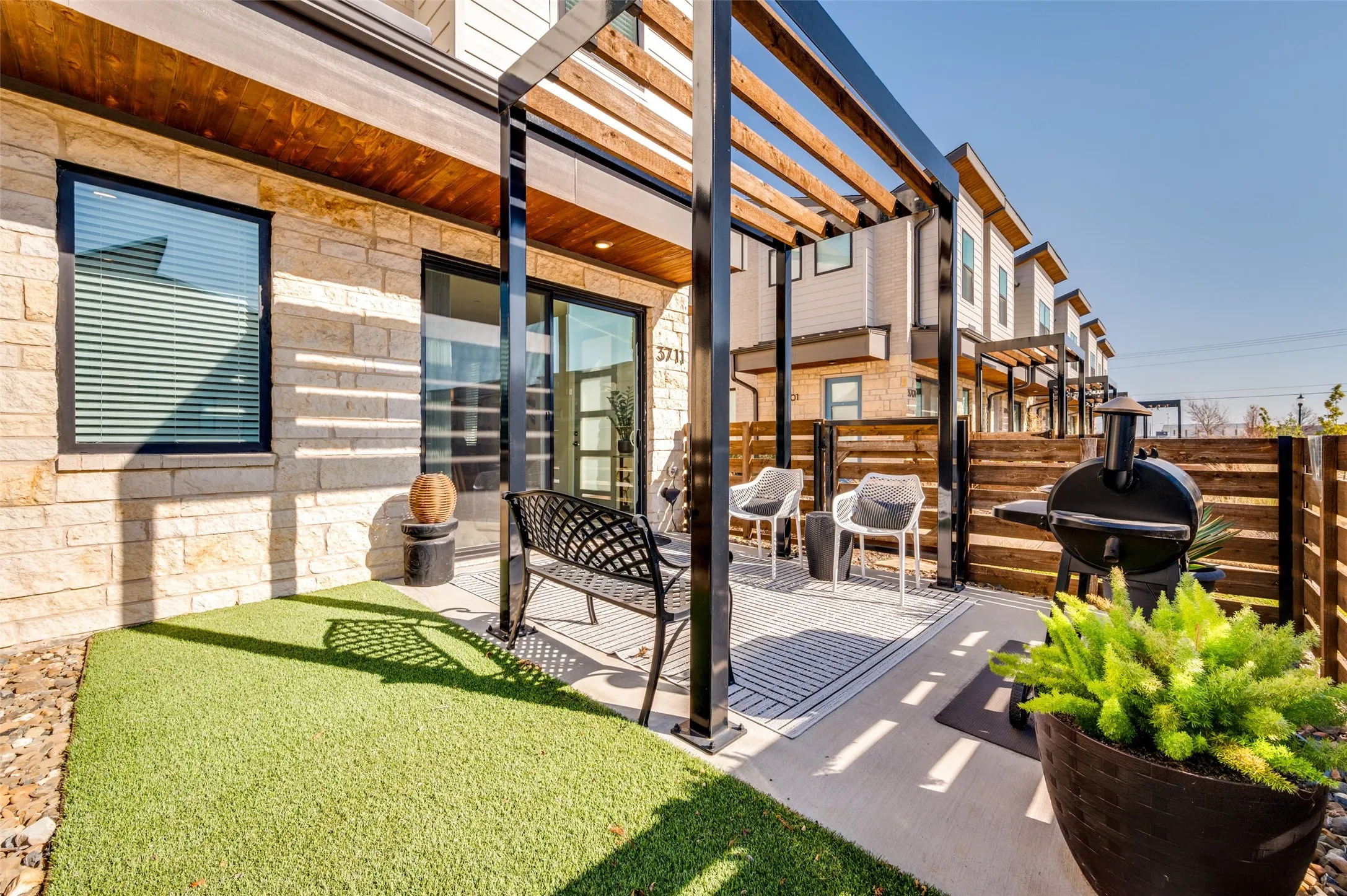Townhouse For Sale in Denton County , 3711 Rosemont Drive, Prosper, Texas 75078, 3 Bedroom, 3 Bathroom, 2 Garage spaces, 1,815 Sqft, built in 2022, Preowned, mls#21172272, Real Estate Agent in Prosper, Homes For Sale in Denton county, Homes For Sale in Prosper, Realtor in Prosper Texas, Real Estate Brokerage Independent Realty Texas, Luminita Cordes Realtor
