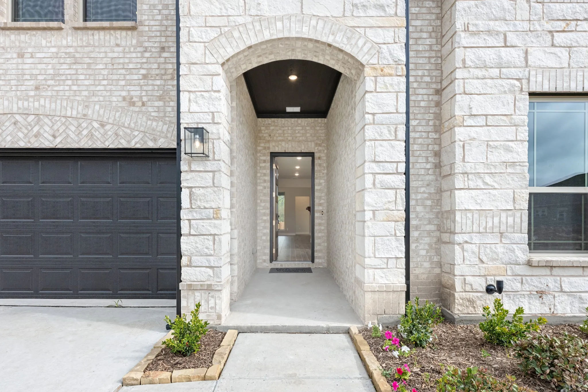 Single Family Residence For Sale in Fannin County , 1230 Anderson Drive, Trenton, Texas 75490, 4 Bedroom, 4 Bathroom, 3 Garage spaces, 2,873 Sqft, built in 2026, New Construction - Complete, mls#21175827, Real Estate Agent in Trenton, Homes For Sale in Fannin county, Homes For Sale in Trenton, Realtor in Trenton Texas, Real Estate Brokerage Independent Realty Texas, Luminita Cordes Realtor