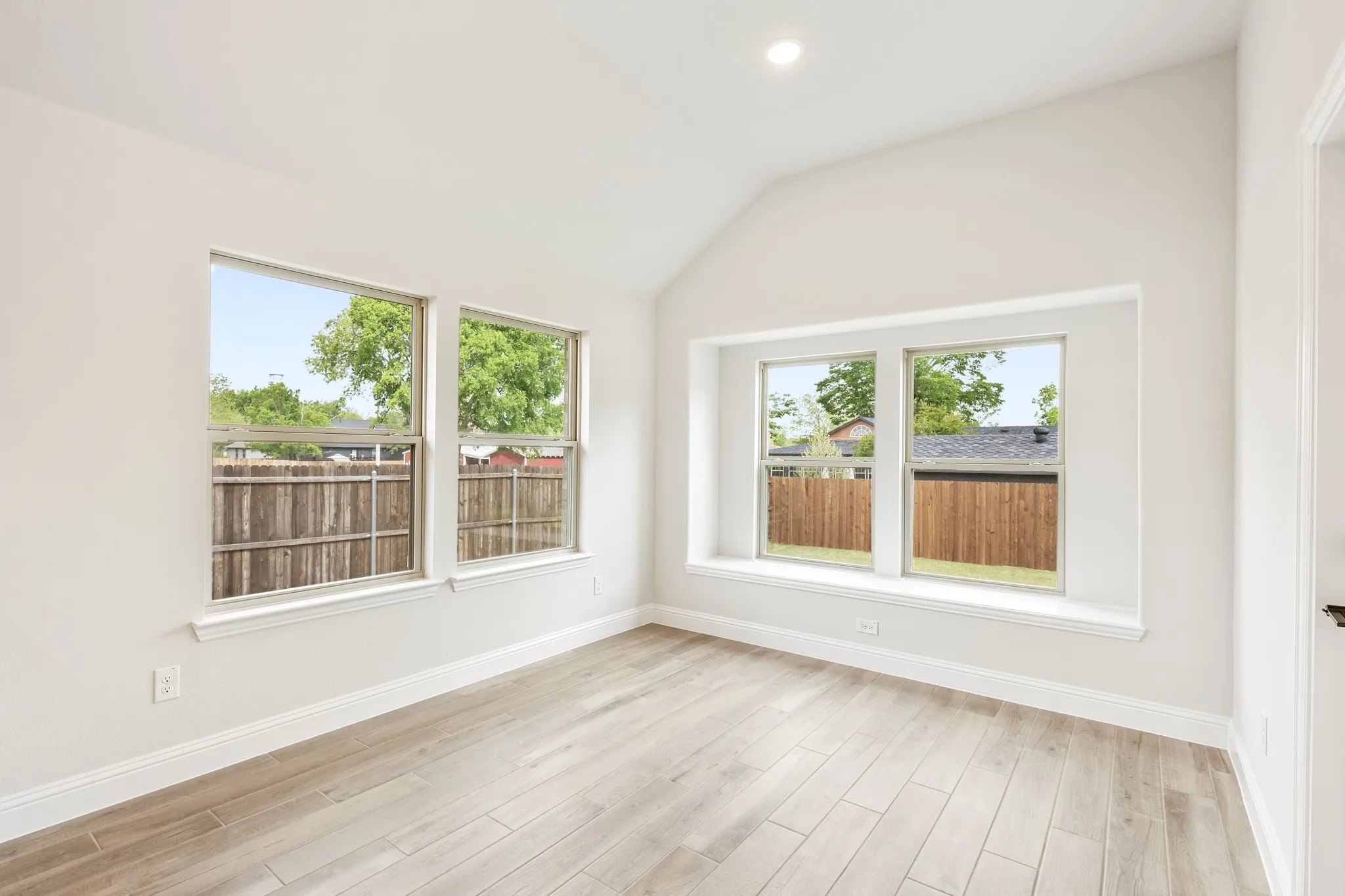 Single Family Residence For Sale in Fannin County , 1230 Anderson Drive, Trenton, Texas 75490, 4 Bedroom, 4 Bathroom, 3 Garage spaces, 2,873 Sqft, built in 2026, New Construction - Complete, mls#21175827, Real Estate Agent in Trenton, Homes For Sale in Fannin county, Homes For Sale in Trenton, Realtor in Trenton Texas, Real Estate Brokerage Independent Realty Texas, Luminita Cordes Realtor