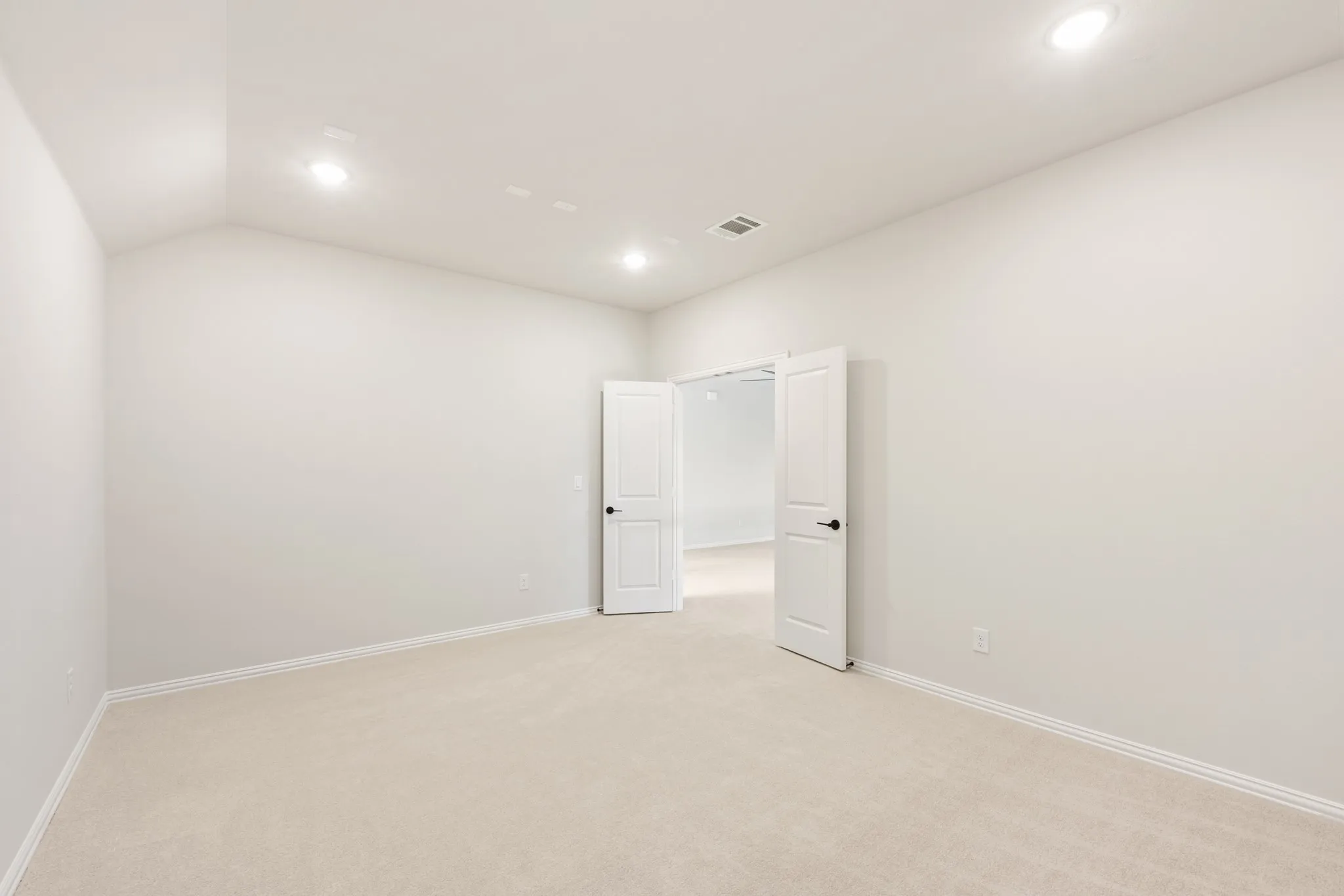 Single Family Residence For Sale in Fannin County , 1230 Anderson Drive, Trenton, Texas 75490, 4 Bedroom, 4 Bathroom, 3 Garage spaces, 2,873 Sqft, built in 2026, New Construction - Complete, mls#21175827, Real Estate Agent in Trenton, Homes For Sale in Fannin county, Homes For Sale in Trenton, Realtor in Trenton Texas, Real Estate Brokerage Independent Realty Texas, Luminita Cordes Realtor