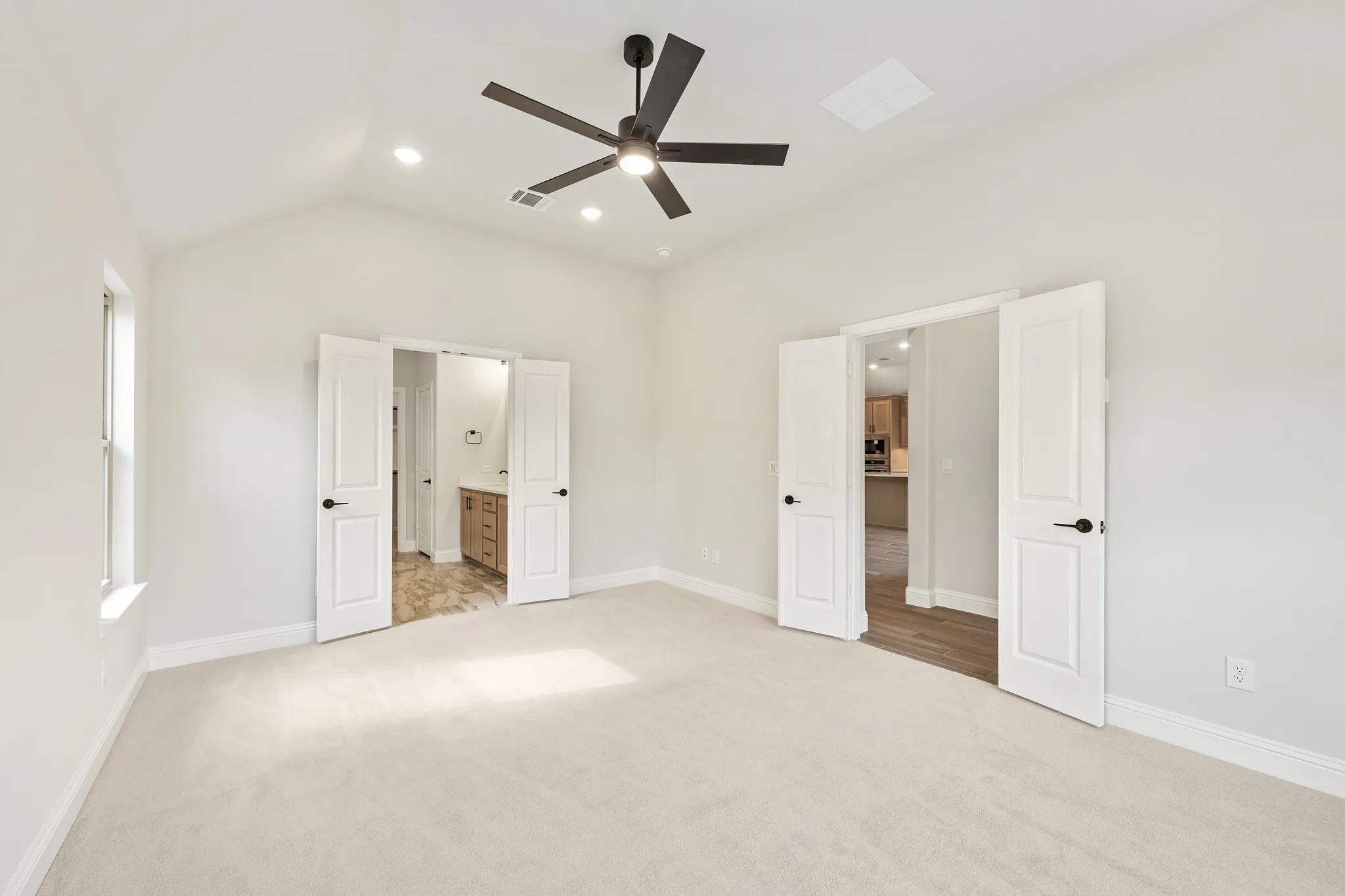 Single Family Residence For Sale in Fannin County , 1230 Anderson Drive, Trenton, Texas 75490, 4 Bedroom, 4 Bathroom, 3 Garage spaces, 2,873 Sqft, built in 2026, New Construction - Complete, mls#21175827, Real Estate Agent in Trenton, Homes For Sale in Fannin county, Homes For Sale in Trenton, Realtor in Trenton Texas, Real Estate Brokerage Independent Realty Texas, Luminita Cordes Realtor
