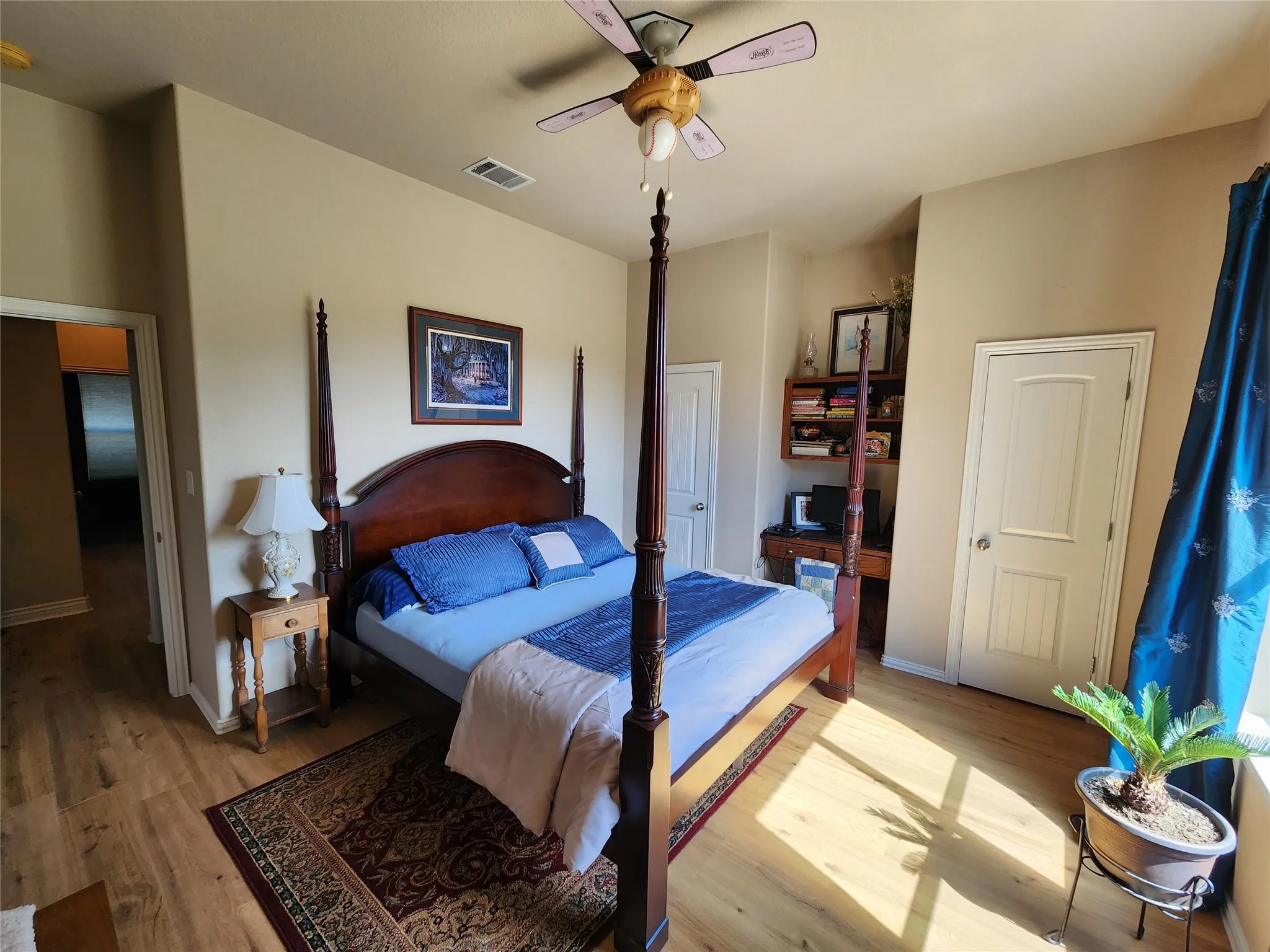 Single Family Residence For Sale in Tarrant County , 6512 Singleton Road, Fort Worth, Texas 76179, 3 Bedroom, 2 Bathroom, 3 Garage spaces, 2,582 Sqft, built in 2008, Preowned, mls#21175929, Real Estate Agent in Fort Worth, Homes For Sale in Tarrant county, Homes For Sale in Fort Worth, Realtor in Fort Worth Texas, Real Estate Brokerage Independent Realty Texas, Luminita Cordes Realtor