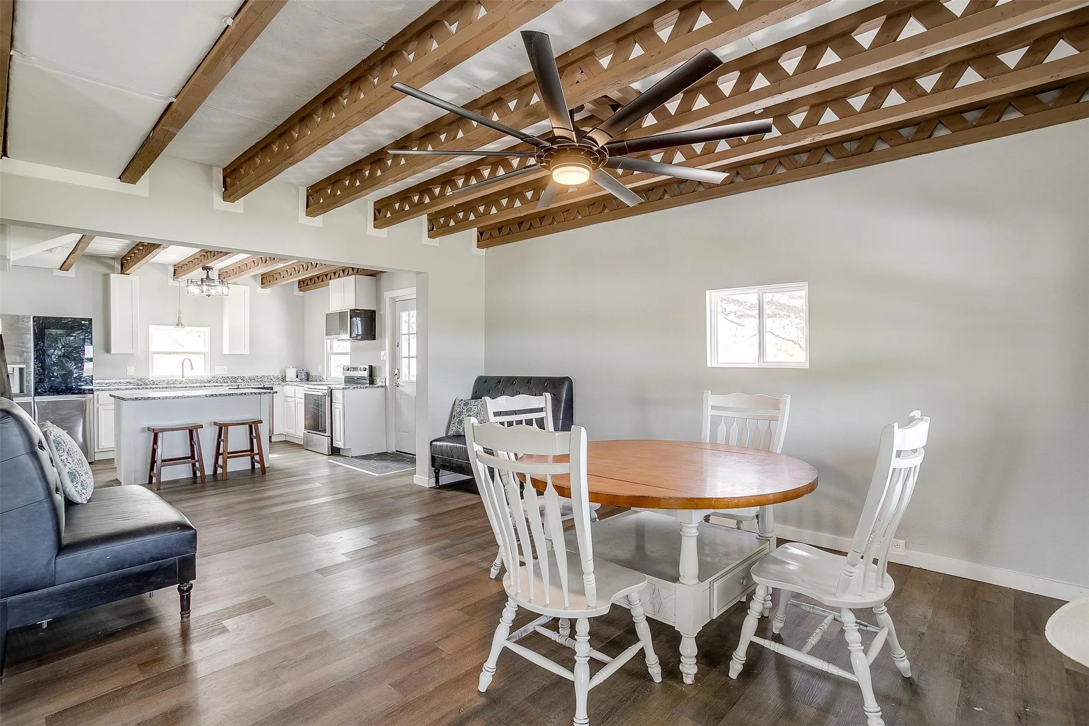 Farm For Sale in Wise County , 599 Private Road 3630, Springtown, Texas 76020, 3 Bedroom, 2 Bathroom, 2 Garage spaces, 2,304 Sqft, built in 2024, Preowned, mls#21139667, Real Estate Agent in Springtown, Homes For Sale in Wise county, Homes For Sale in Springtown, Realtor in Springtown Texas, Real Estate Brokerage Independent Realty Texas, Luminita Cordes Realtor