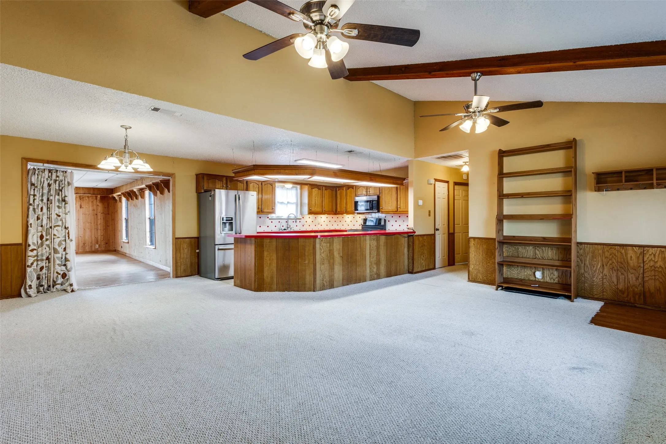 Single Family Residence For Sale in Collin County , 105 Settlers Bend, Lowry Crossing, Texas 75069, 3 Bedroom, 2 Bathroom, Garage spaces, 2,120 Sqft, built in 1984, mls#21173132, Real Estate Agent in Lowry Crossing, Homes For Sale in Collin county, Homes For Sale in Lowry Crossing, Realtor in Lowry Crossing Texas, Real Estate Brokerage Independent Realty Texas, Luminita Cordes Realtor
