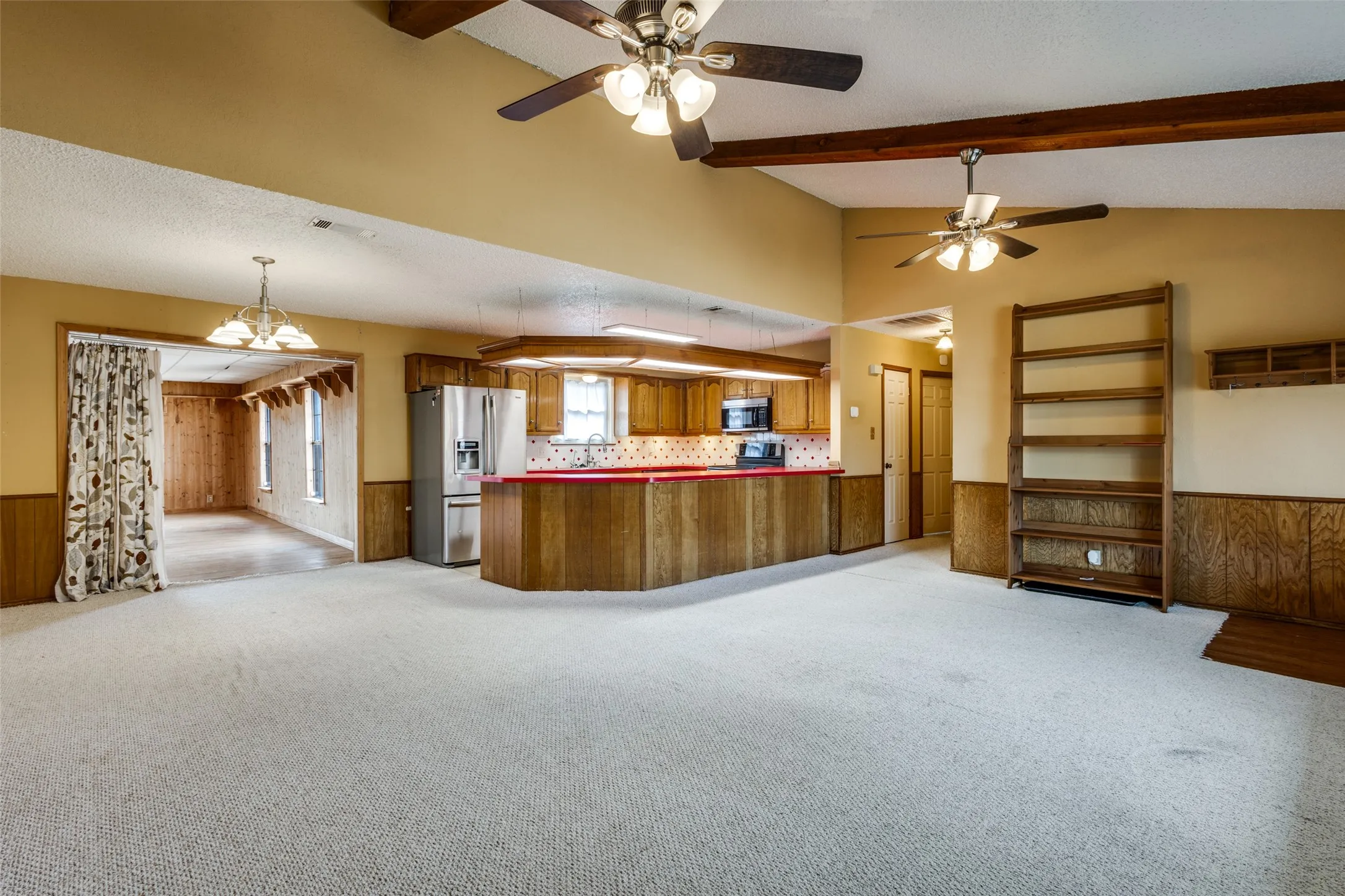 Single Family Residence For Sale in Collin County , 105 Settlers Bend, Lowry Crossing, Texas 75069, 3 Bedroom, 2 Bathroom, Garage spaces, 2,120 Sqft, built in 1984, mls#21173132, Real Estate Agent in Lowry Crossing, Homes For Sale in Collin county, Homes For Sale in Lowry Crossing, Realtor in Lowry Crossing Texas, Real Estate Brokerage Independent Realty Texas, Luminita Cordes Realtor