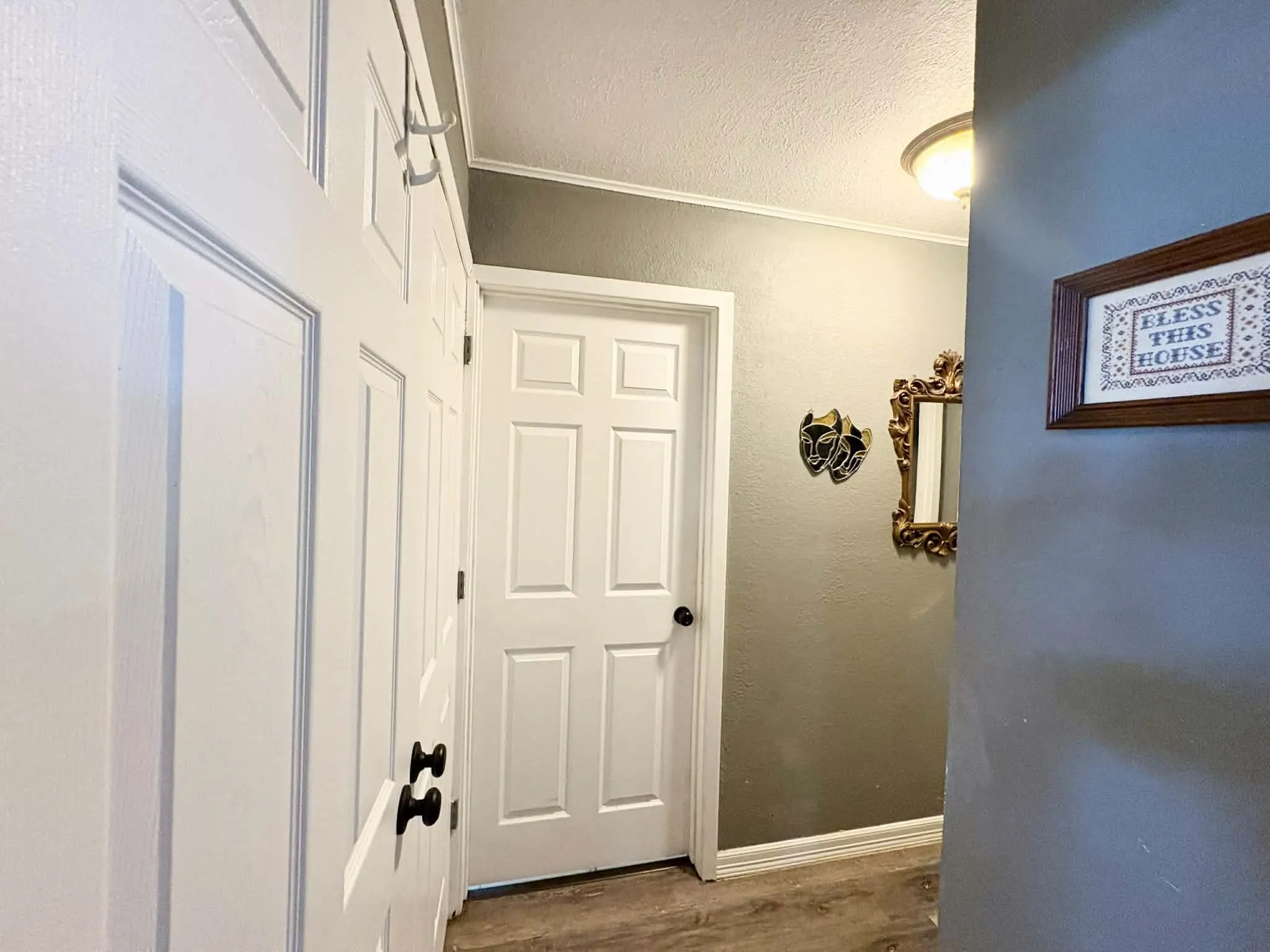 Single Family Residence For Sale in Fannin County , 636 County Road 1535, Bonham, Texas 75418, 3 Bedroom, 3 Bathroom, 1 Garage spaces, 2,988 Sqft, built in 1980, mls#21174686, Real Estate Agent in Bonham, Homes For Sale in Fannin county, Homes For Sale in Bonham, Realtor in Bonham Texas, Real Estate Brokerage Independent Realty Texas, Luminita Cordes Realtor