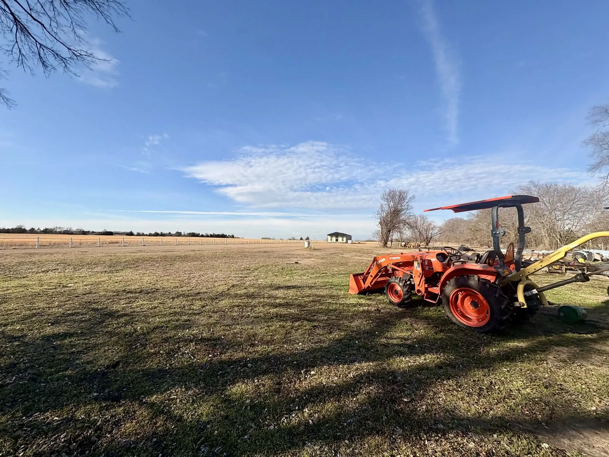 Single Family Residence For Sale in Fannin County , 636 County Road 1535, Bonham, Texas 75418, 3 Bedroom, 3 Bathroom, 1 Garage spaces, 2,988 Sqft, built in 1980, mls#21174686, Real Estate Agent in Bonham, Homes For Sale in Fannin county, Homes For Sale in Bonham, Realtor in Bonham Texas, Real Estate Brokerage Independent Realty Texas, Luminita Cordes Realtor
