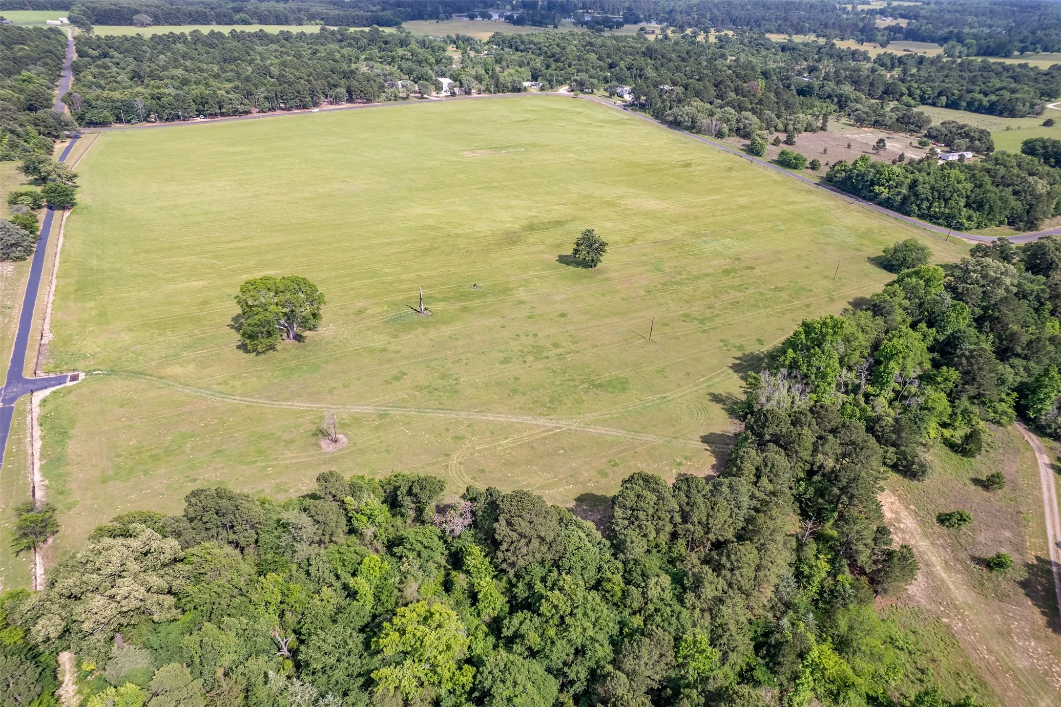 Improved Land For Sale in Smith County , 16437 COUNTY ROAD 3147, Tyler, Texas 75706, 0, 0, Garage spaces, 0 Sqft, built in 0, Price $1,176,483, mls#21176123, Real Estate Agent in Tyler, Homes For Sale in Smith county, Homes For Sale in Tyler, Realtor in Tyler Texas, Real Estate Brokerage Independent Realty Texas, Luminita Cordes Realtor