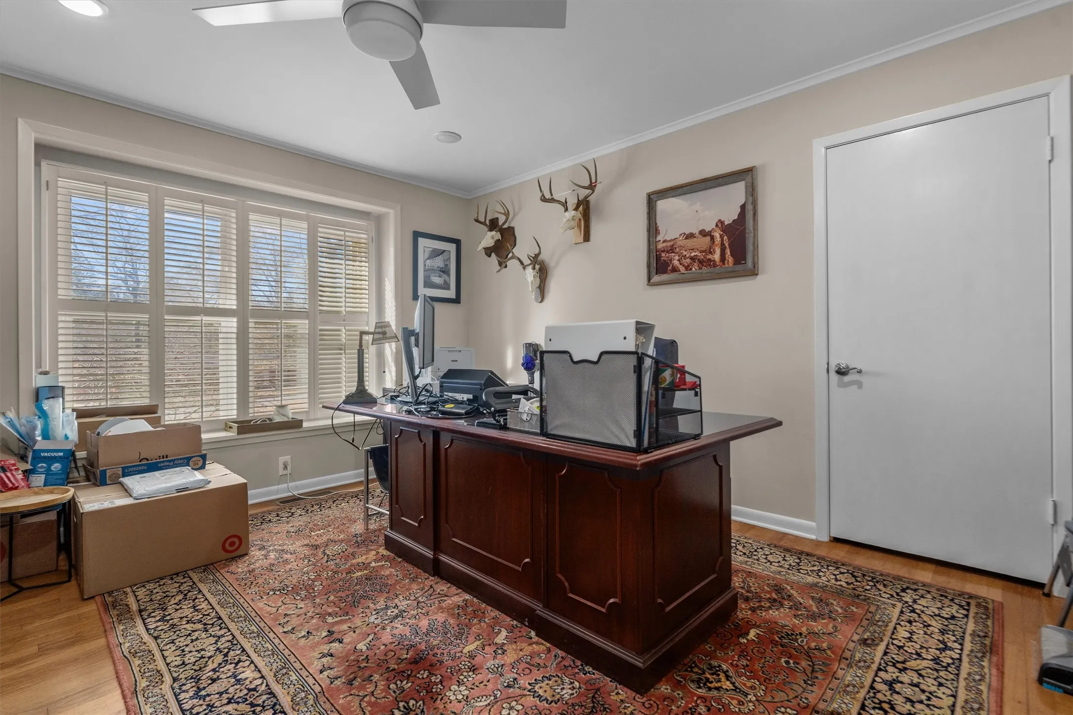 Single Family Residence For Sale in Smith County , 2526 Pounds Avenue, Tyler, Texas 75701, 4 Bedrooms, 4 Bathrooms, 2 Garage spaces, 3,086 Sqft, built in 1964, Price $395,000, mls#21176182, Real Estate Agent in Tyler, Homes For Sale in Smith county, Homes For Sale in Tyler, Realtor in Tyler Texas, Real Estate Brokerage Independent Realty Texas, Luminita Cordes Realtor