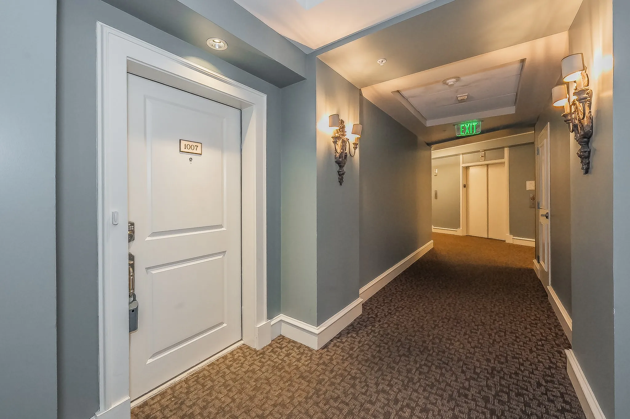 Condominium For Sale in Tarrant County , 411 W 7th Street 1007, Fort Worth, Texas 76102, 3 Bedroom, 3 Bathroom, 2 Garage spaces, 2,116 Sqft, built in 1921, mls#21176229, Real Estate Agent in Fort Worth, Homes For Sale in Tarrant county, Homes For Sale in Fort Worth, Realtor in Fort Worth Texas, Real Estate Brokerage Independent Realty Texas, Luminita Cordes Realtor