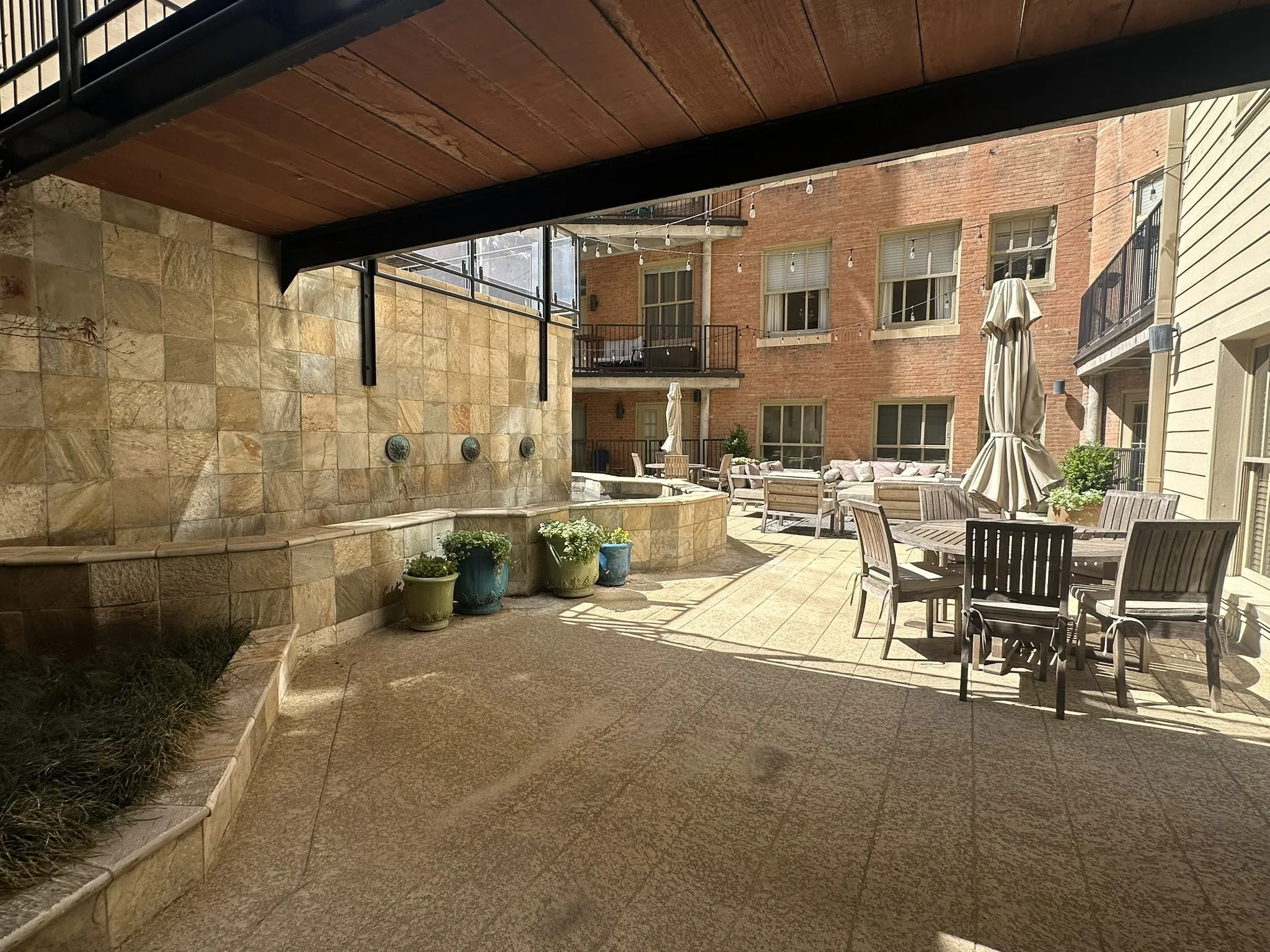 Condominium For Sale in Tarrant County , 411 W 7th Street 1007, Fort Worth, Texas 76102, 3 Bedroom, 3 Bathroom, 2 Garage spaces, 2,116 Sqft, built in 1921, mls#21176229, Real Estate Agent in Fort Worth, Homes For Sale in Tarrant county, Homes For Sale in Fort Worth, Realtor in Fort Worth Texas, Real Estate Brokerage Independent Realty Texas, Luminita Cordes Realtor