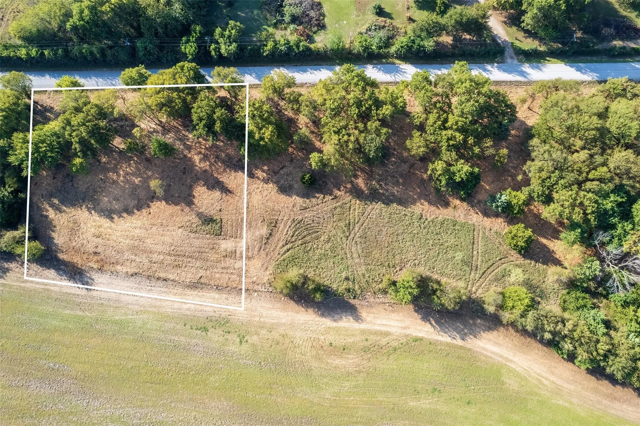 Unimproved Land For Sale in Grayson County , LOT 5 Mc Farlin Road, Collinsville, Texas 76233, 0, 0, Garage spaces, 0 Sqft, built in 0, mls#21176239, Real Estate Agent in Collinsville, Homes For Sale in Grayson county, Homes For Sale in Collinsville, Realtor in Collinsville Texas, Real Estate Brokerage Independent Realty Texas, Luminita Cordes Realtor