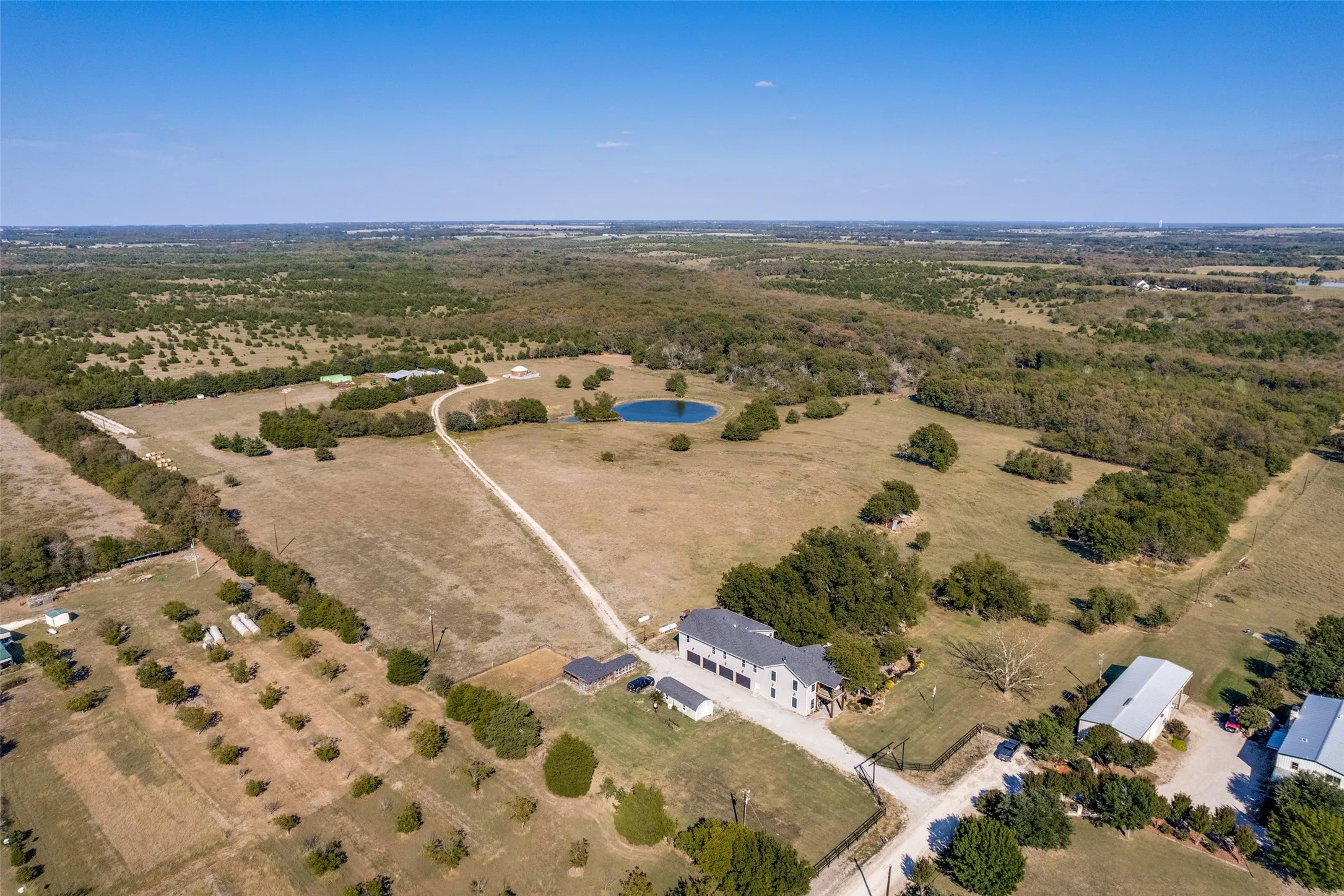 Single Family Residence For Sale in Collin County , 17019 County Road 706, Leonard, Texas 75452, 6 Bedrooms, 8 Bathrooms, 4 Garage spaces, 6,224 Sqft, built in 2024, Price $2,999,000, mls#21174197, Real Estate Agent in Leonard, Homes For Sale in Collin county, Homes For Sale in Leonard, Realtor in Leonard Texas, Real Estate Brokerage Independent Realty Texas, Luminita Cordes Realtor