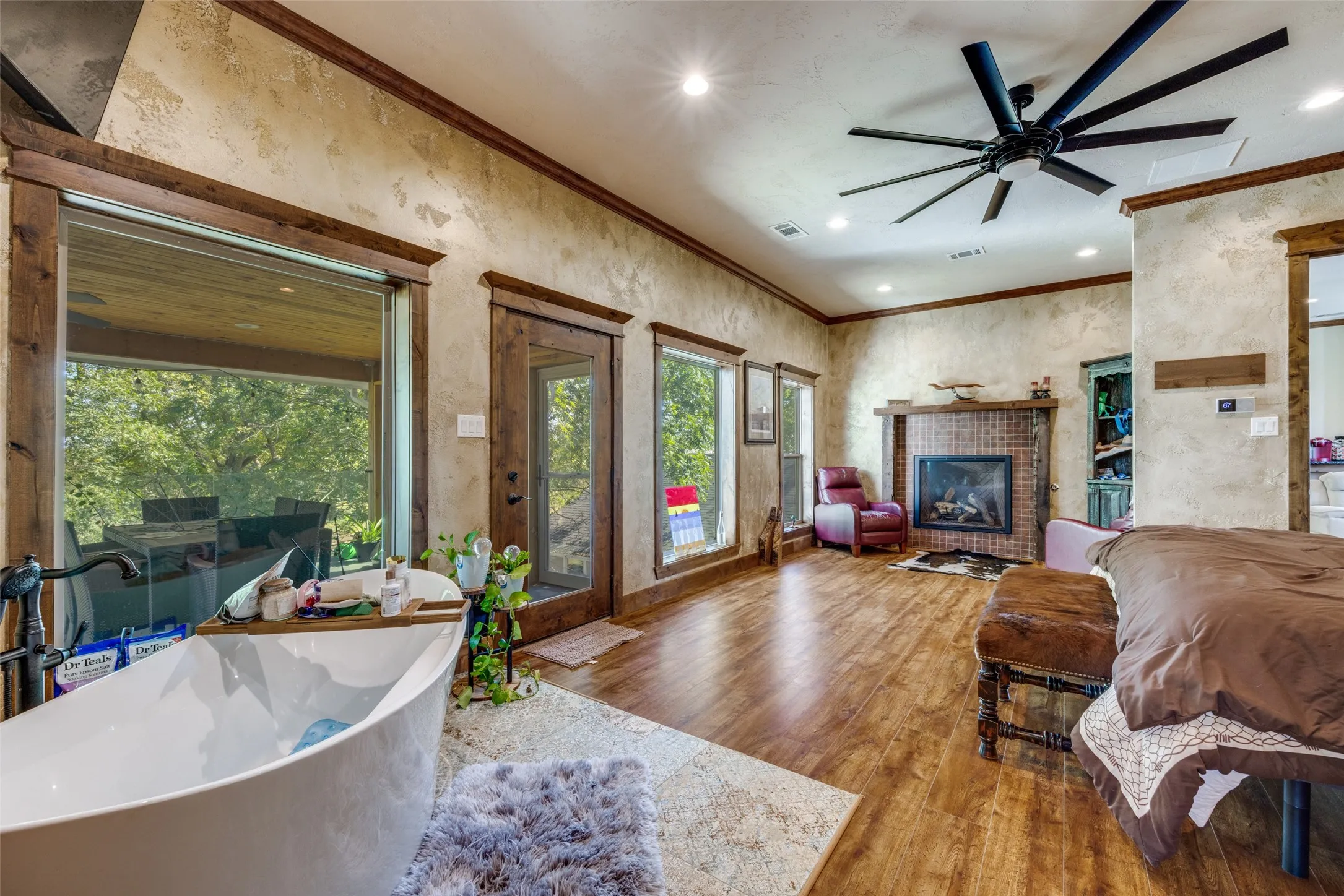 Single Family Residence For Sale in Collin County , 17019 County Road 706, Leonard, Texas 75452, 6 Bedrooms, 8 Bathrooms, 4 Garage spaces, 6,224 Sqft, built in 2024, Price $2,999,000, mls#21174197, Real Estate Agent in Leonard, Homes For Sale in Collin county, Homes For Sale in Leonard, Realtor in Leonard Texas, Real Estate Brokerage Independent Realty Texas, Luminita Cordes Realtor