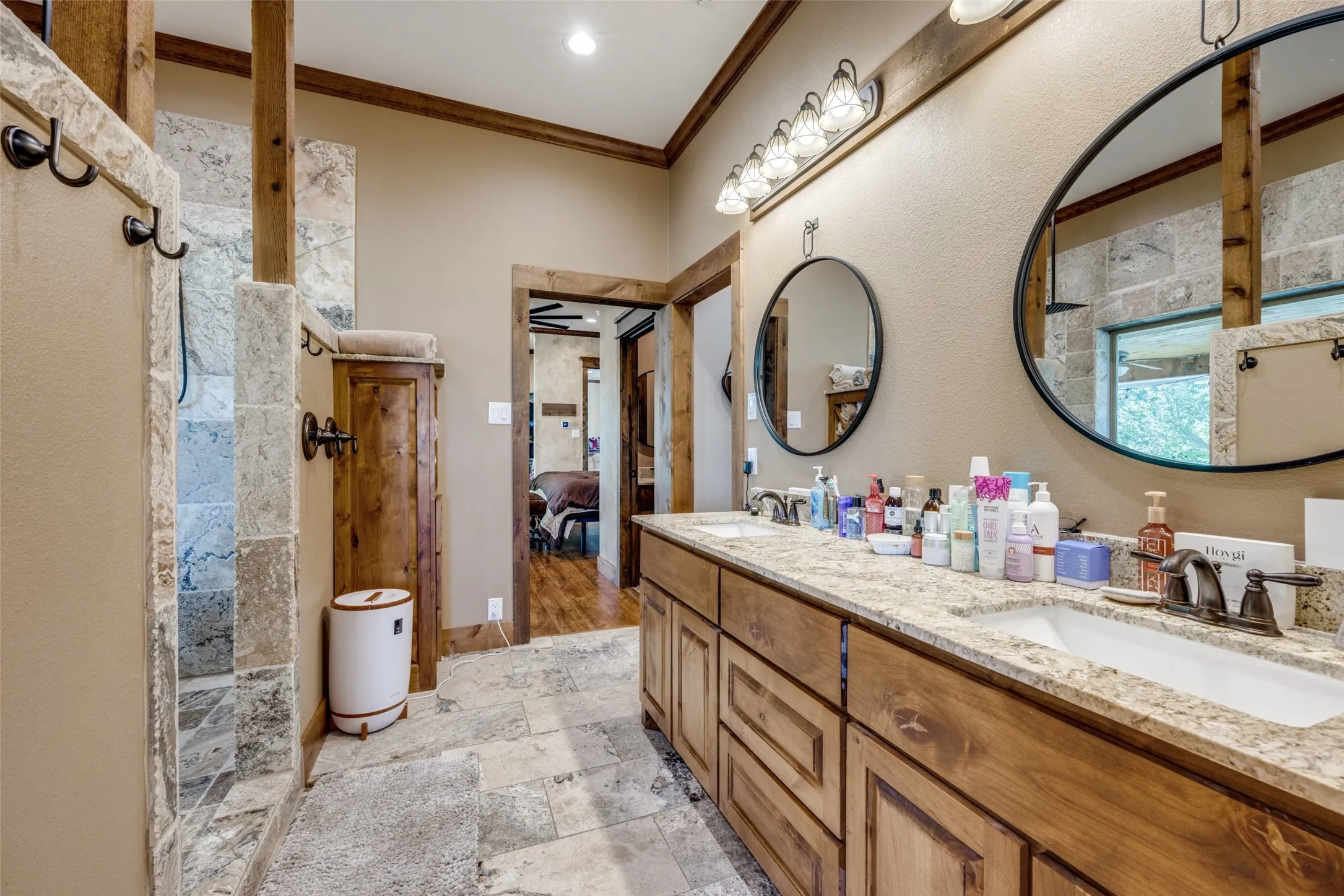 Single Family Residence For Sale in Collin County , 17019 County Road 706, Leonard, Texas 75452, 6 Bedrooms, 8 Bathrooms, 4 Garage spaces, 6,224 Sqft, built in 2024, Price $2,999,000, mls#21174197, Real Estate Agent in Leonard, Homes For Sale in Collin county, Homes For Sale in Leonard, Realtor in Leonard Texas, Real Estate Brokerage Independent Realty Texas, Luminita Cordes Realtor
