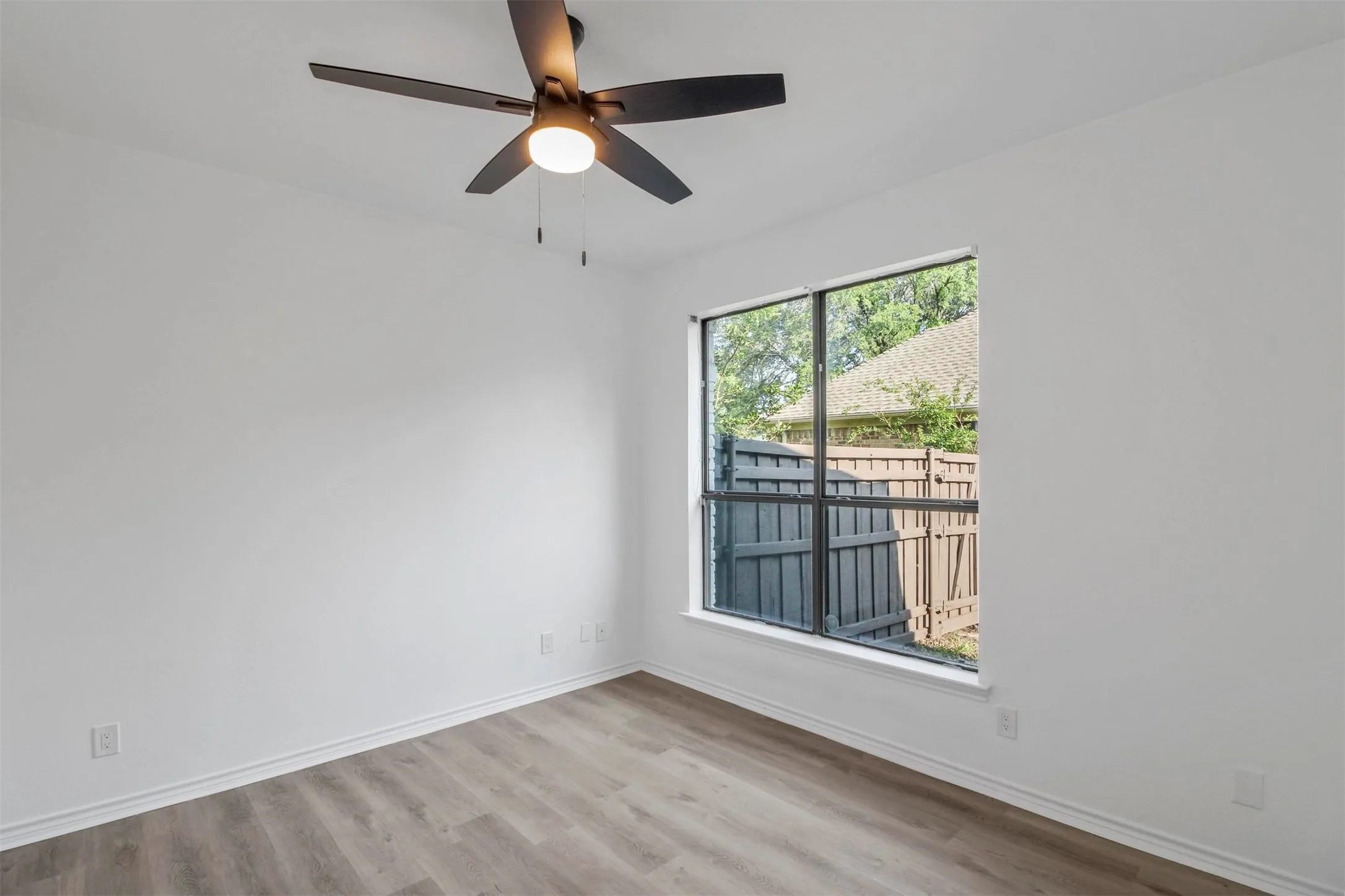 Single Family Residence For Sale in Collin County , 7319 Briarnoll, Dallas, Texas 75252, 4 Bedroom, 3 Bathroom, 2 Garage spaces, 2,587 Sqft, built in 1986, Price $680,000, mls#21176183, Real Estate Agent in Dallas, Homes For Sale in Collin county, Homes For Sale in Dallas, Realtor in Dallas Texas, Real Estate Brokerage Independent Realty Texas, Luminita Cordes Realtor