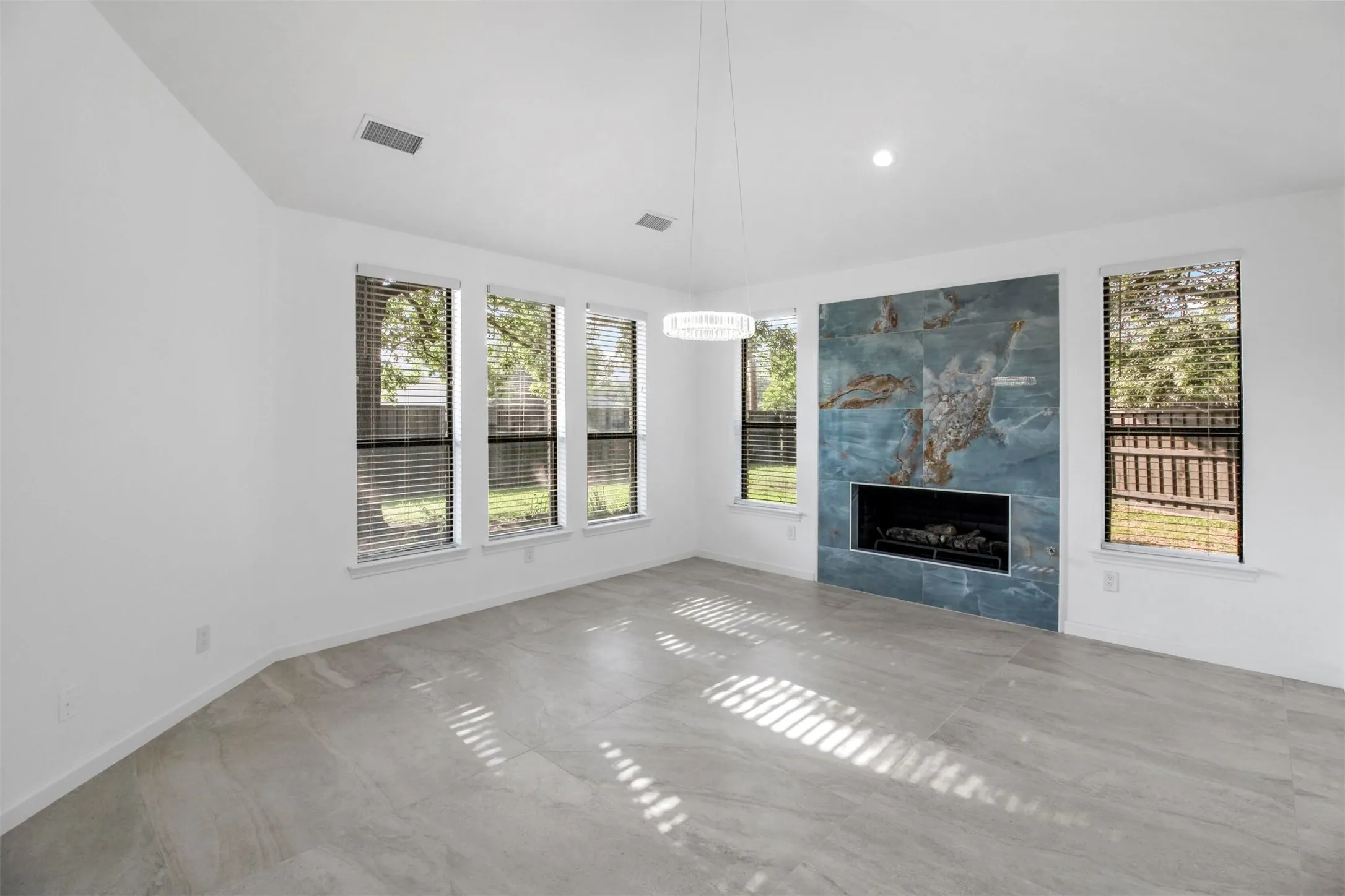 Single Family Residence For Sale in Collin County , 7319 Briarnoll, Dallas, Texas 75252, 4 Bedroom, 3 Bathroom, 2 Garage spaces, 2,587 Sqft, built in 1986, Price $680,000, mls#21176183, Real Estate Agent in Dallas, Homes For Sale in Collin county, Homes For Sale in Dallas, Realtor in Dallas Texas, Real Estate Brokerage Independent Realty Texas, Luminita Cordes Realtor