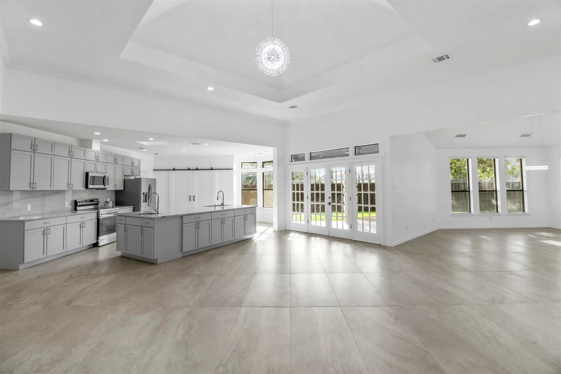 Single Family Residence For Sale in Collin County , 7319 Briarnoll, Dallas, Texas 75252, 4 Bedroom, 3 Bathroom, 2 Garage spaces, 2,587 Sqft, built in 1986, Price $680,000, mls#21176183, Real Estate Agent in Dallas, Homes For Sale in Collin county, Homes For Sale in Dallas, Realtor in Dallas Texas, Real Estate Brokerage Independent Realty Texas, Luminita Cordes Realtor
