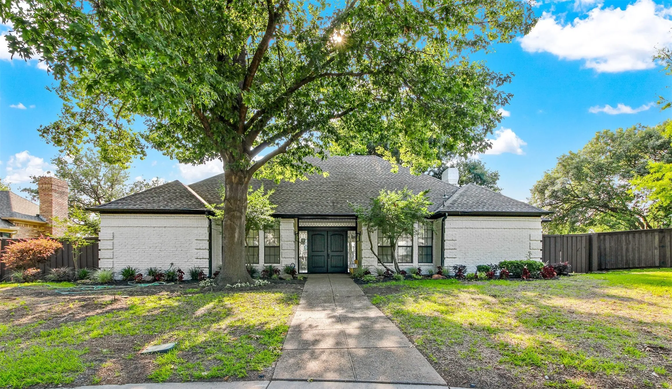 Single Family Residence For Sale in Collin County , 7319 Briarnoll, Dallas, Texas 75252, 4 Bedroom, 3 Bathroom, 2 Garage spaces, 2,587 Sqft, built in 1986, Price $680,000, mls#21176183, Real Estate Agent in Dallas, Homes For Sale in Collin county, Homes For Sale in Dallas, Realtor in Dallas Texas, Real Estate Brokerage Independent Realty Texas, Luminita Cordes Realtor