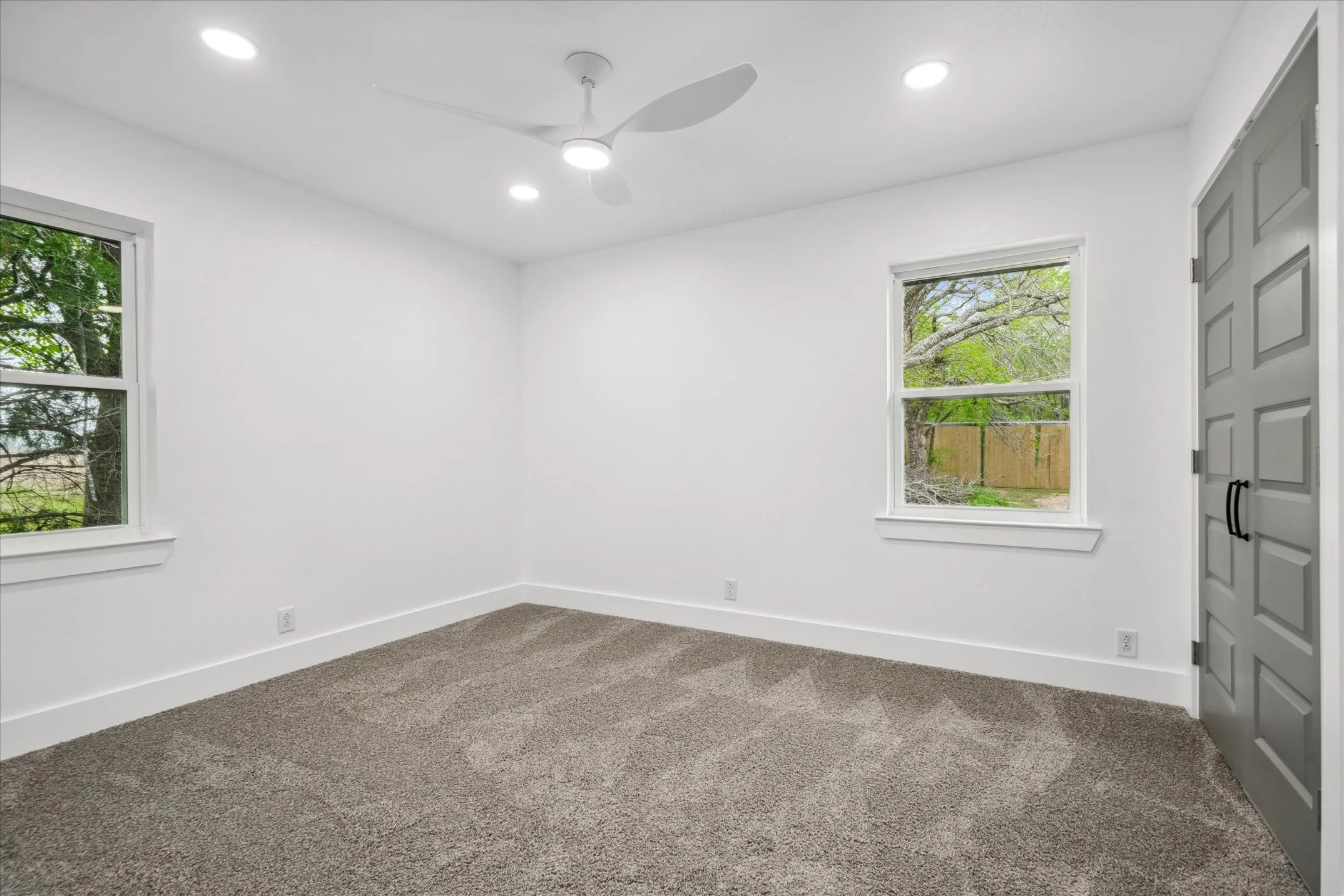 Single Family Residence For Sale in Van Zandt County , 342 VZ County Road 2101, Canton, Texas 75103, 4 Bedrooms, 2 Bathrooms, 2 Garage spaces, 2,105 Sqft, built in 1965, Price $285,000, mls#21173917, Real Estate Agent in Canton, Homes For Sale in Van Zandt county, Homes For Sale in Canton, Realtor in Canton Texas, Real Estate Brokerage Independent Realty Texas, Luminita Cordes Realtor