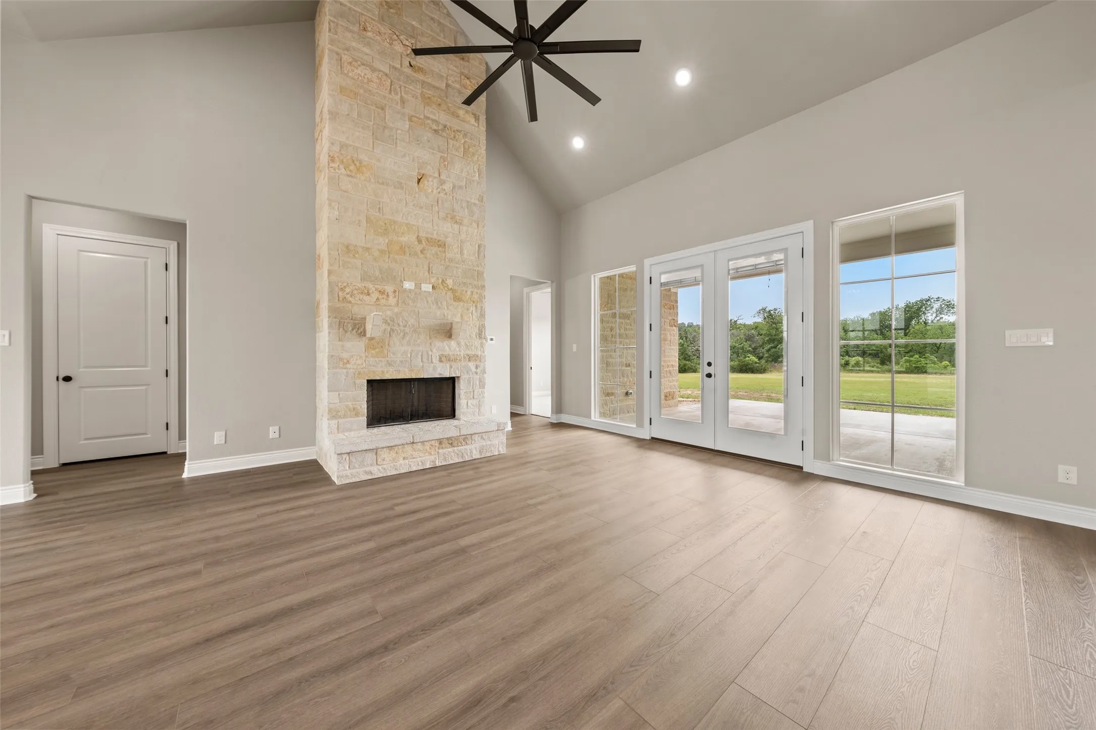 Single Family Residence For Sale in Coryell County , 265 Private Rd 305, Gatesville, Texas 76528, 4 Bedroom, 3 Bathroom, 2 Garage spaces, 2,822 Sqft, built in 2026, New Construction - Incomplete, mls#21176243, Real Estate Agent in Gatesville, Homes For Sale in Coryell county, Homes For Sale in Gatesville, Realtor in Gatesville Texas, Real Estate Brokerage Independent Realty Texas, Luminita Cordes Realtor